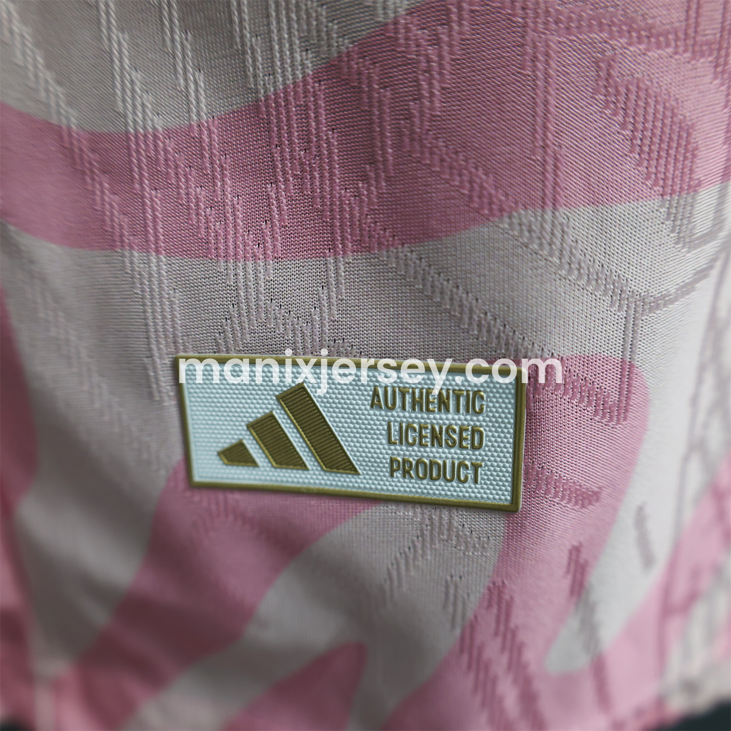 ManixJersey.com | Flamengo 25-26 Pink Ripples Special Jersey - Player Version -Customize Name, Number and Patch | Worldwide Shipping