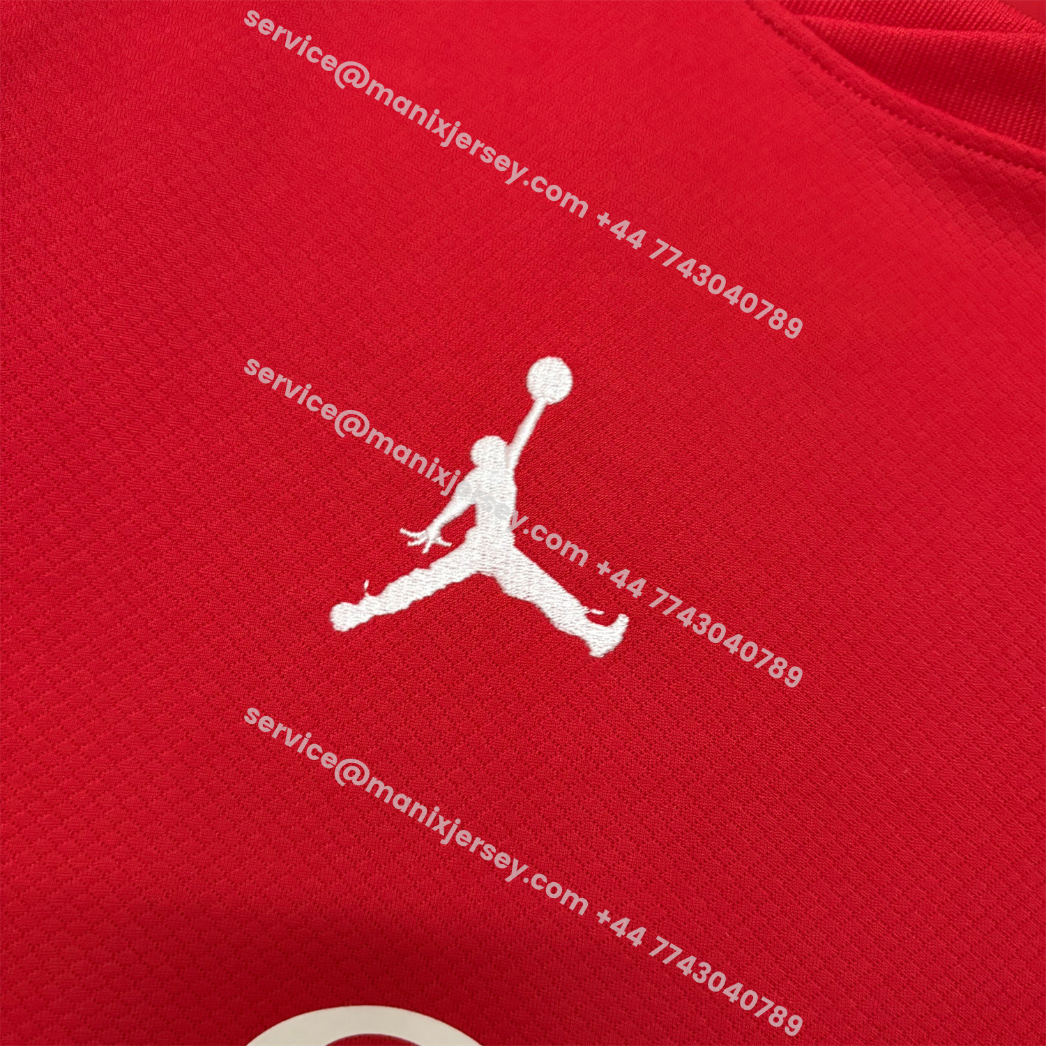 ManixJersey.com | Paris Saint-Germain PSG 25-26 Red Training Jersey - Fans Version -Customize Name, Number and Patch | Worldwide Shipping