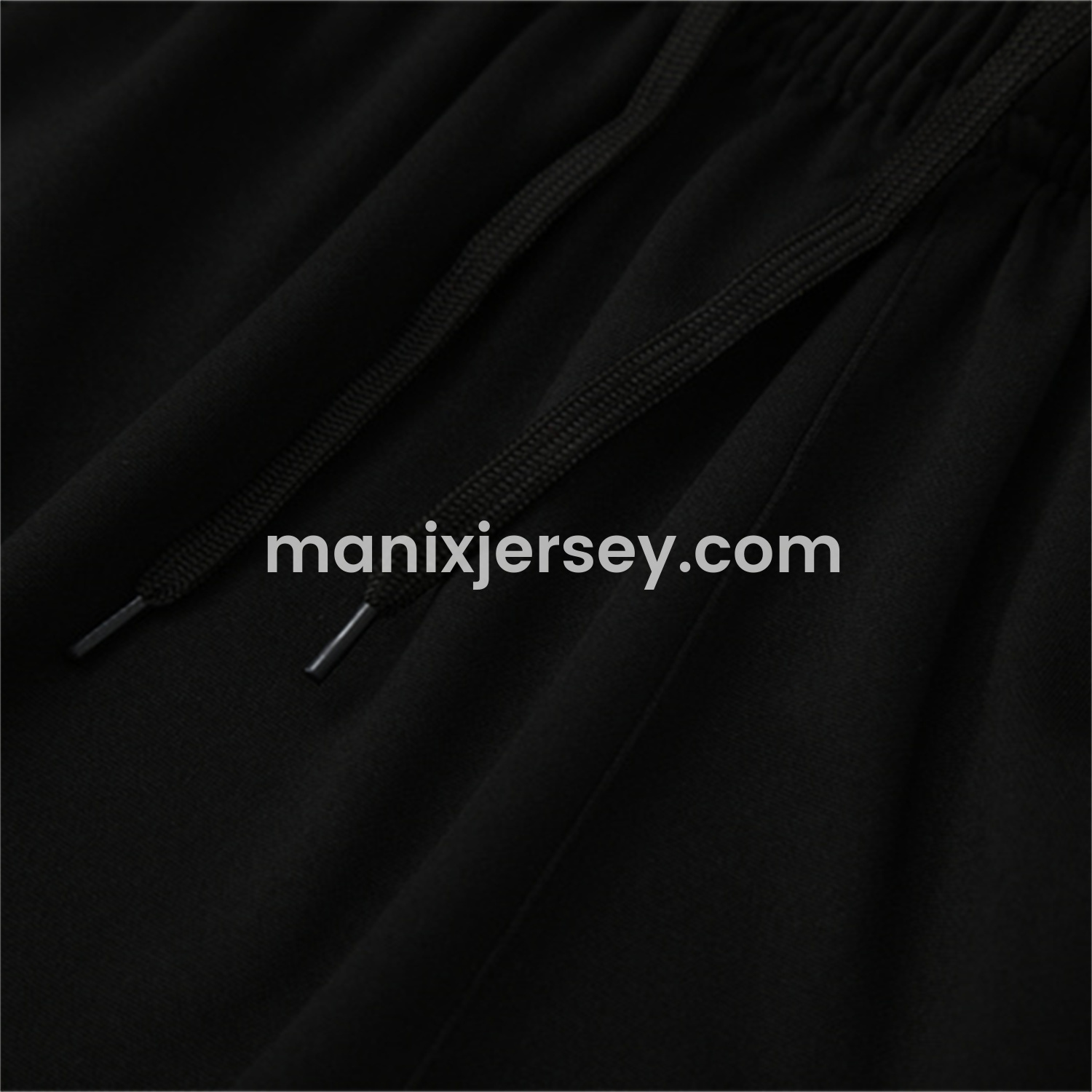 ManixJersey.com | Manchester United 25-26 Long Sleeves Training Set - Red Top & Black Pants -Customize Name, Number and Patch | Worldwide Shipping