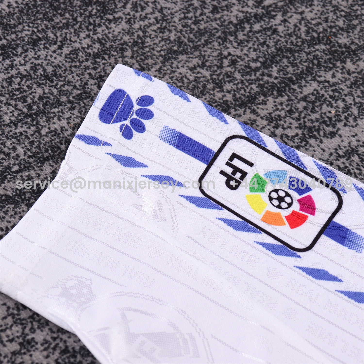 ManixJersey.com | Retro Real Madrid 96-97 Home Kids Kit -Customize Name, Number and Patch | Worldwide Shipping