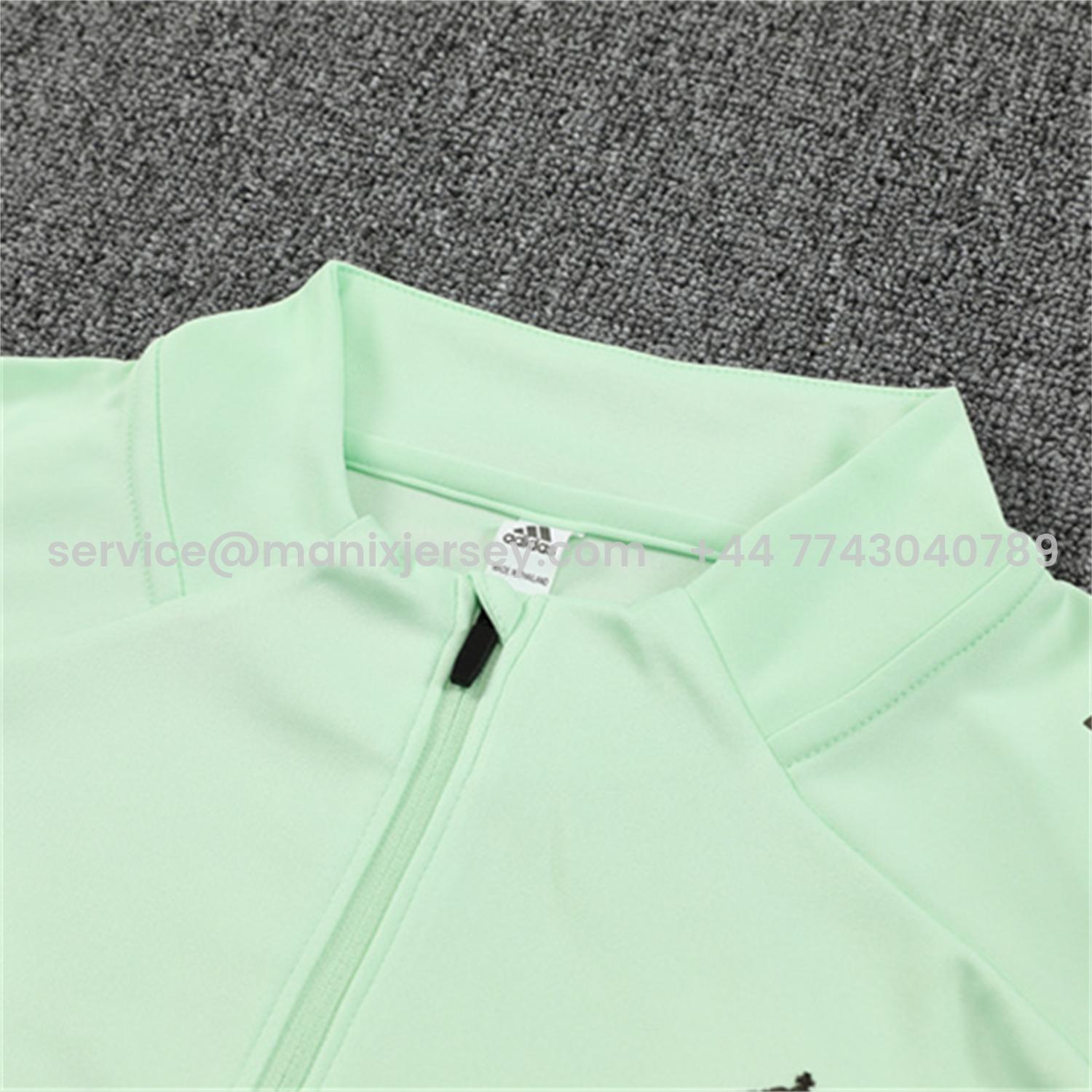 ManixJersey.com | Real Madrid 25-26 Long Sleeve Training Set - Light Green Top & Army Green Pants -Customize Name, Number and Patch | Worldwide Shipping