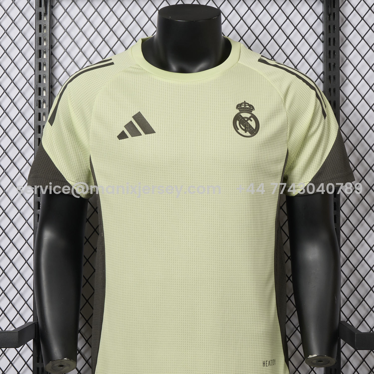 ManixJersey.com | Real Madrid 25-26 Light Green Training Jersey - Player Version -Customize Name, Number and Patch | Worldwide Shipping