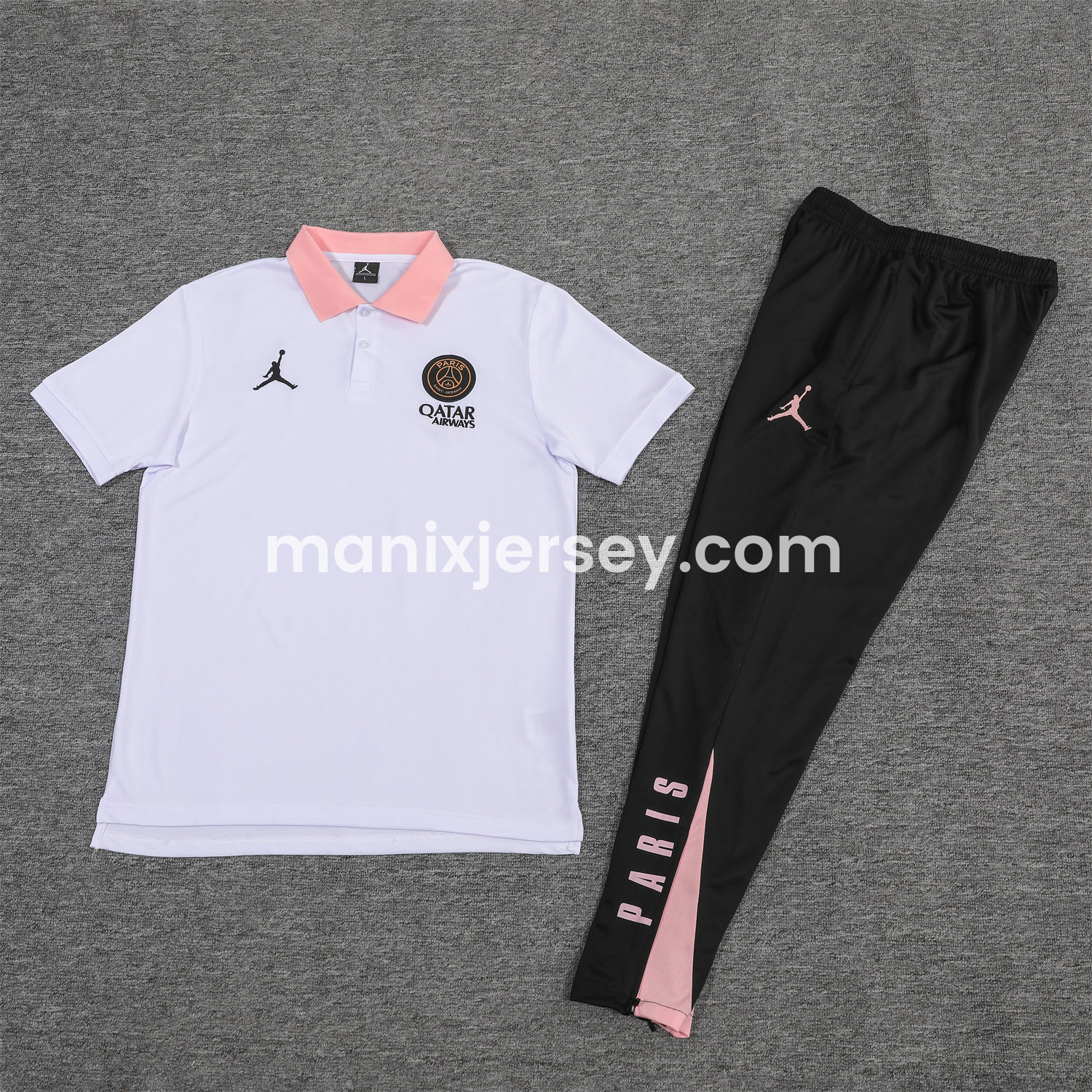 ManixJersey.com | Paris Saint-Germain PSG 25-26 POLO Short-Sleeve Training Set - White Top and Black Pants -Customize Name, Number and Patch | Worldwide Shipping