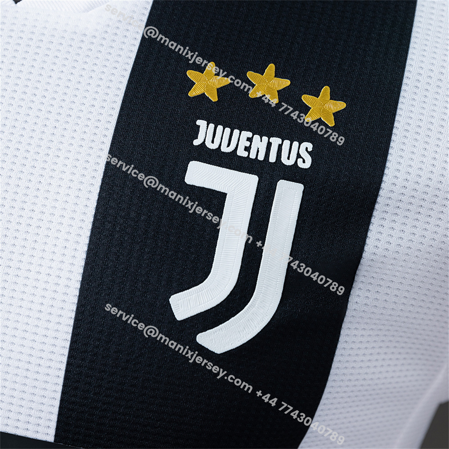 ManixJersey.com | Retro Juventus 2018-19 Home Jersey - Player Version -Customize Name, Number and Patch | Worldwide Shipping