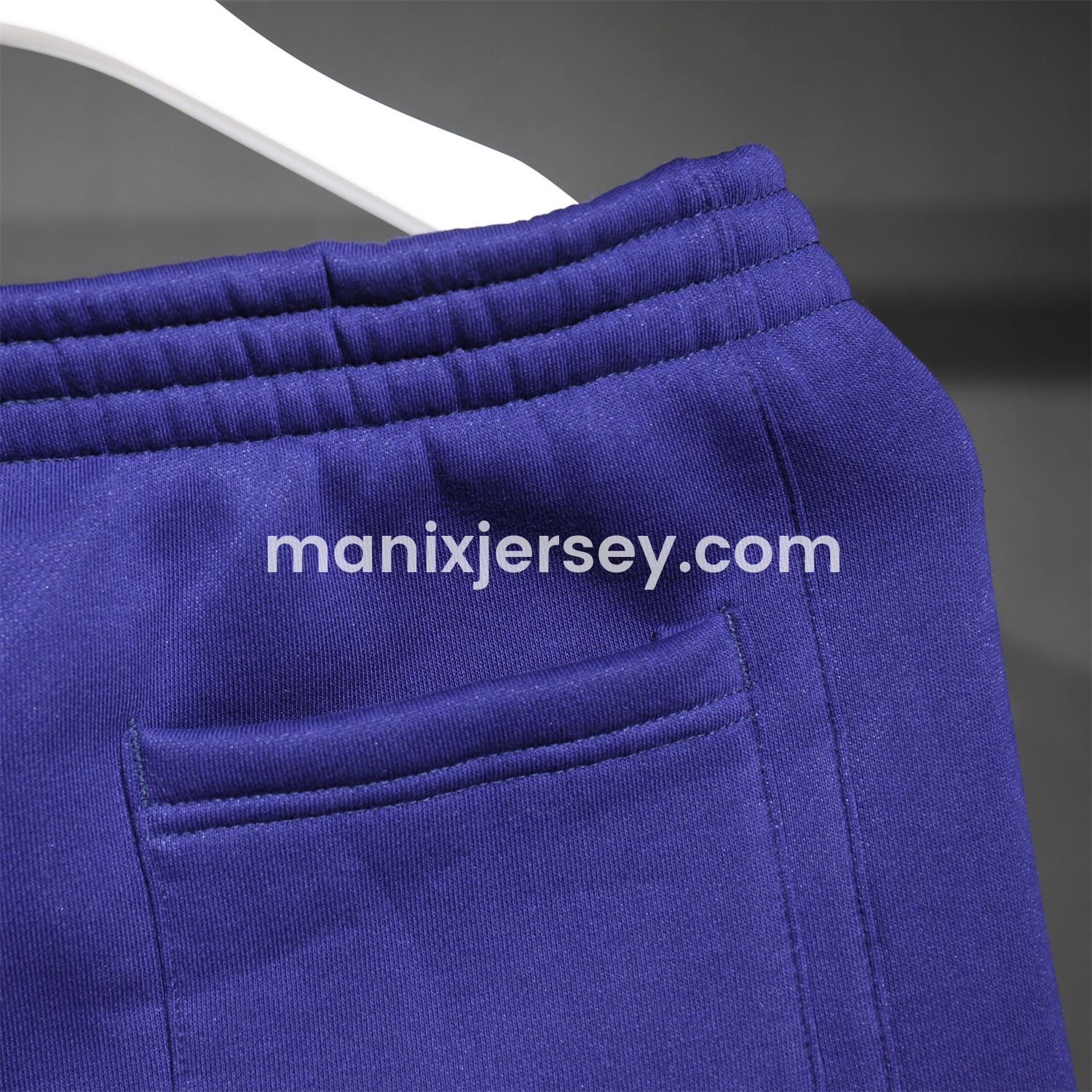ManixJersey.com | Arsenal 2025 Fleece-Lined Training Hoodie Set - Purple & Red Hoodie + Pants -Customize Name, Number and Patch | Worldwide Shipping