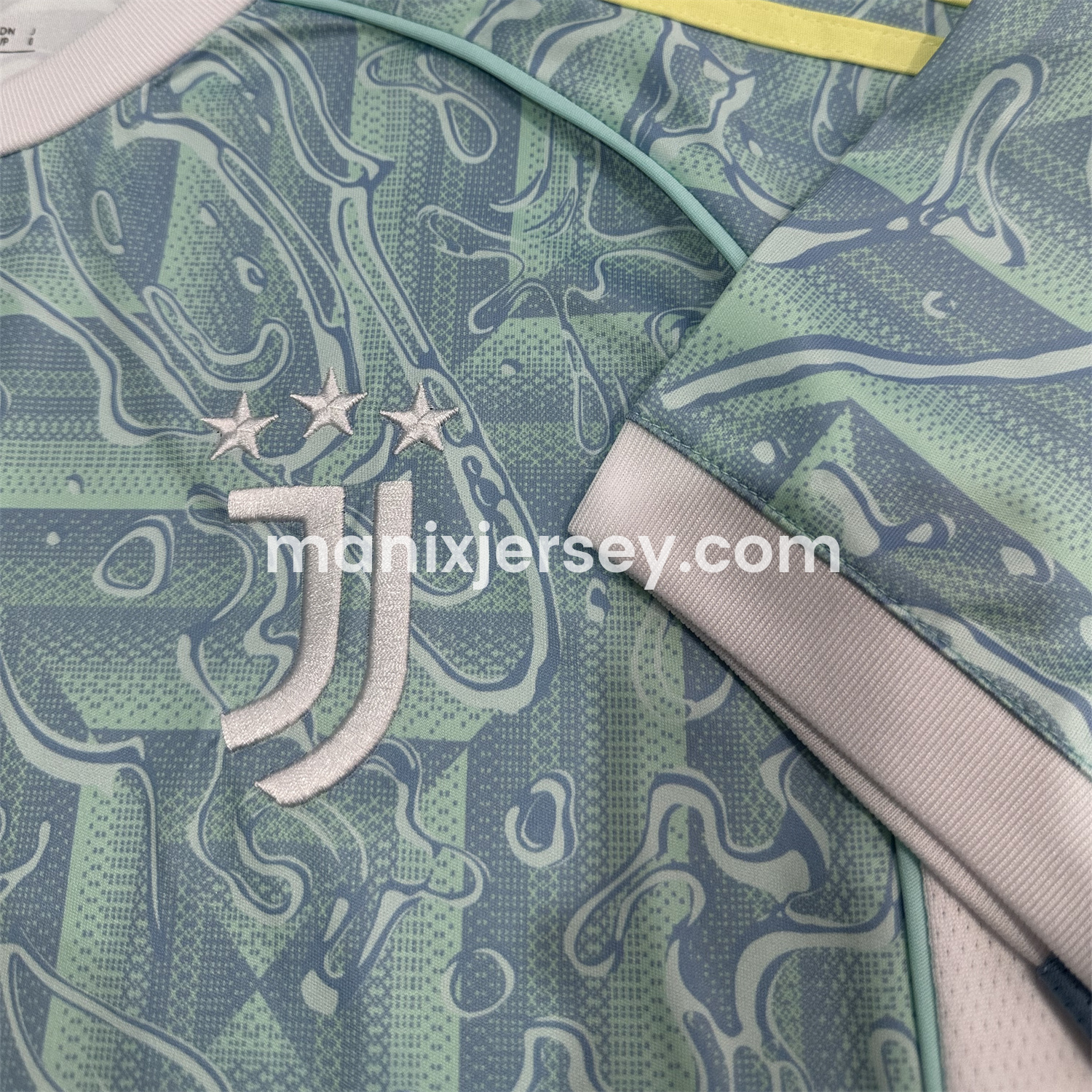 ManixJersey.com | Juventus 25-26 Away Jersey (Leaked Version) - Fans Version -Customize Name, Number and Patch | Worldwide Shipping