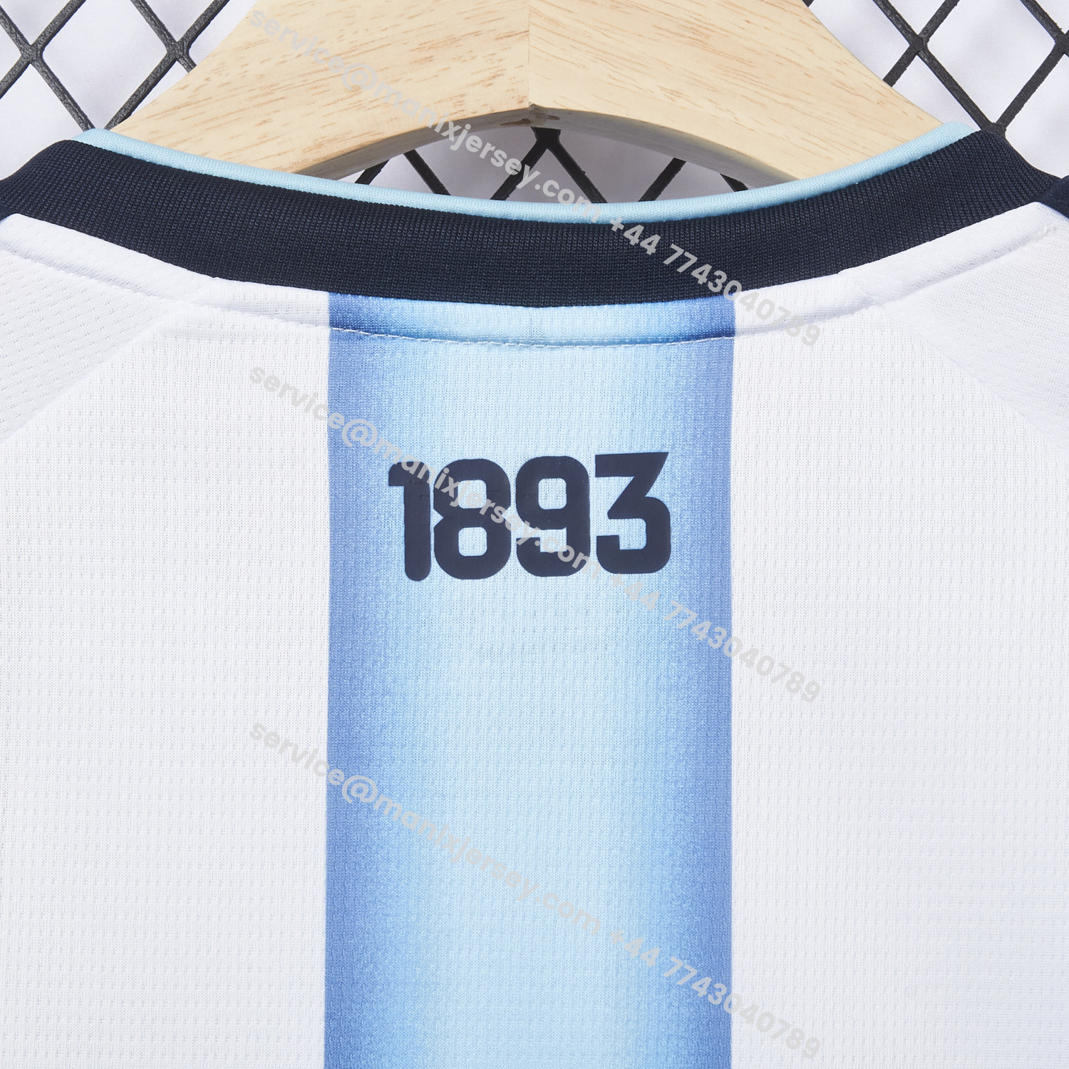 ManixJersey.com | Women's Argentina 2026 Home Cropped Jersey -Customize Name, Number and Patch | Worldwide Shipping