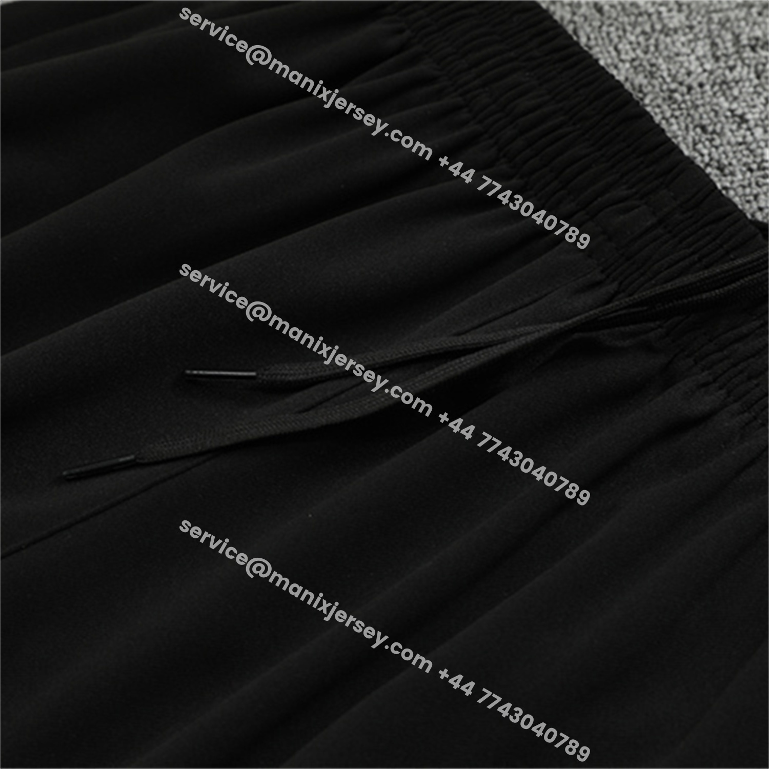 ManixJersey.com | Feyenoord 25-26 Long Sleeve Training Set - Red Top & Black Pants -Customize Name, Number and Patch | Worldwide Shipping