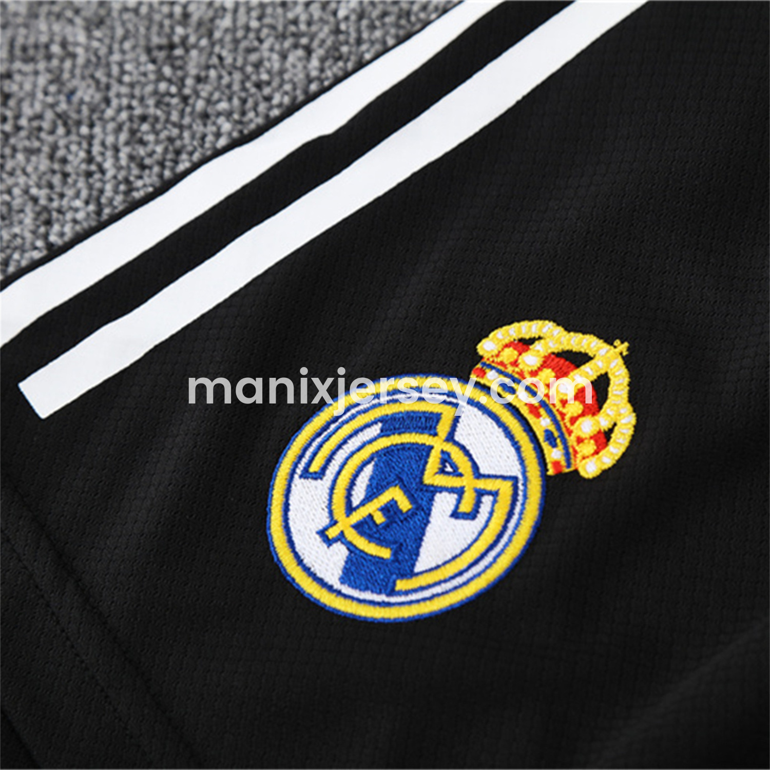 ManixJersey.com | Real Madrid 24-25 Short-Sleeve Kids Training Set - White with Purple -Customize Name, Number and Patch | Worldwide Shipping