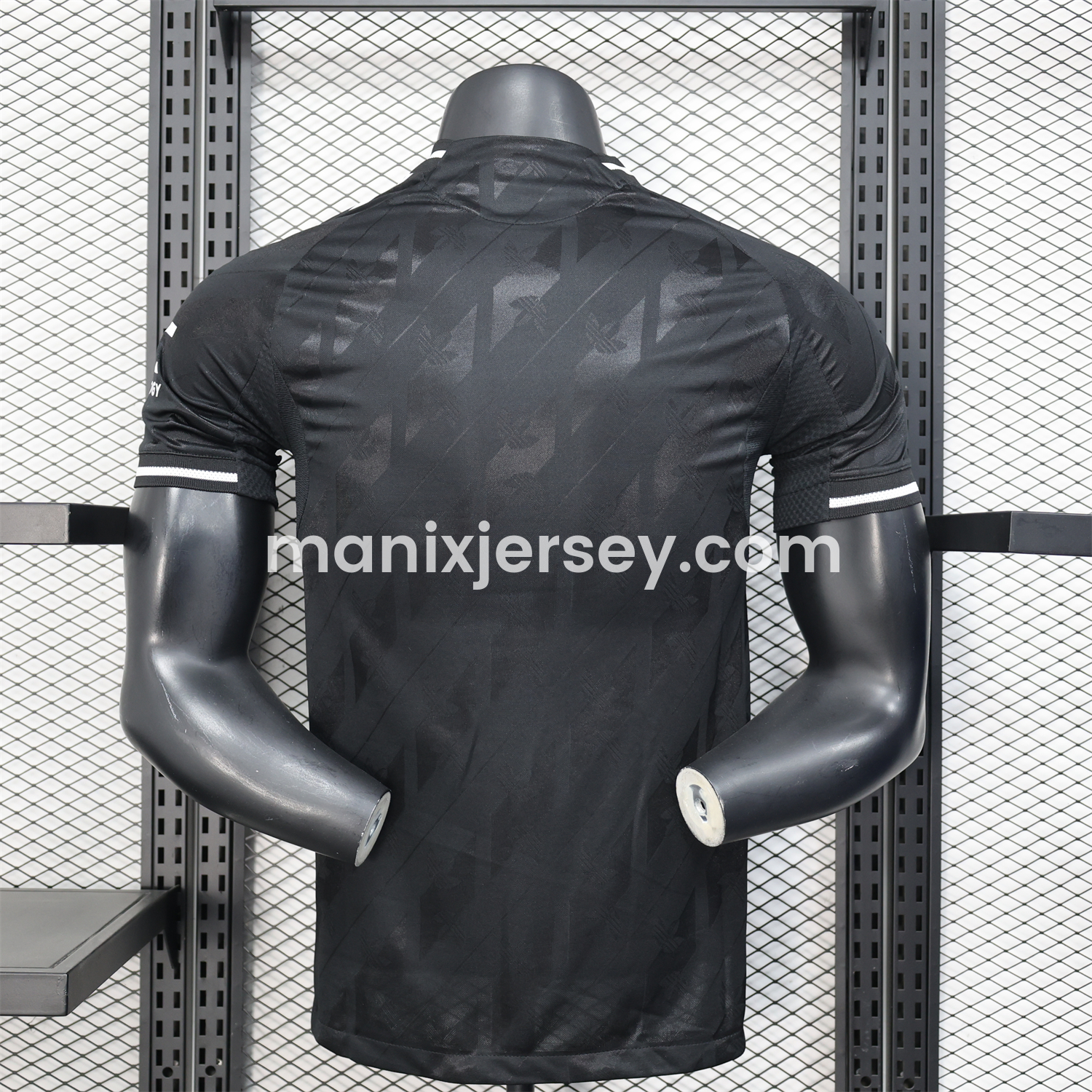 ManixJersey.com | Manchester United 25-26 Black Training Jersey - Player Version -Customize Name, Number and Patch | Worldwide Shipping