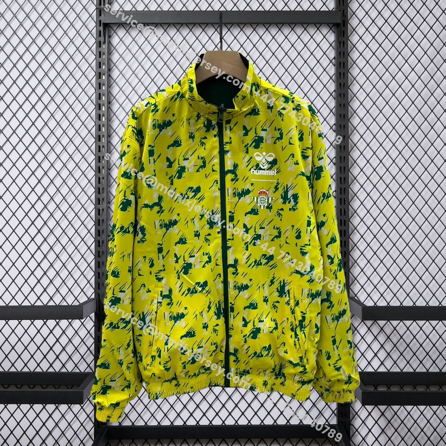 ManixJersey.com | Real Betis 25-26 Double Sided Reversible Windbreaker - Green & Yellow -Customize Name, Number and Patch | Worldwide Shipping