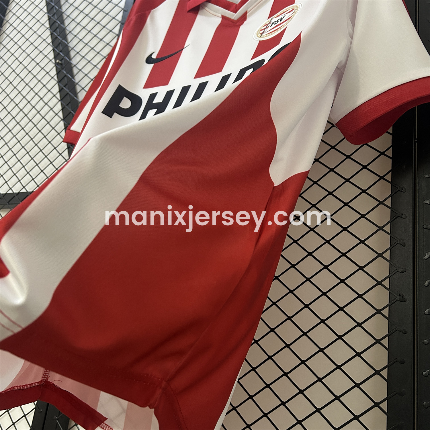 ManixJersey.com | Retro PSV Eindhoven 2000-01 Home Jersey -Customize Name, Number and Patch | Worldwide Shipping