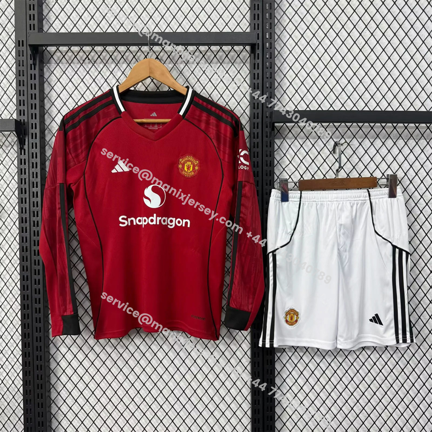 ManixJersey.com | Manchester United 25-26 Home Long Sleeves Kids Kit -Customize Name, Number and Patch | Worldwide Shipping