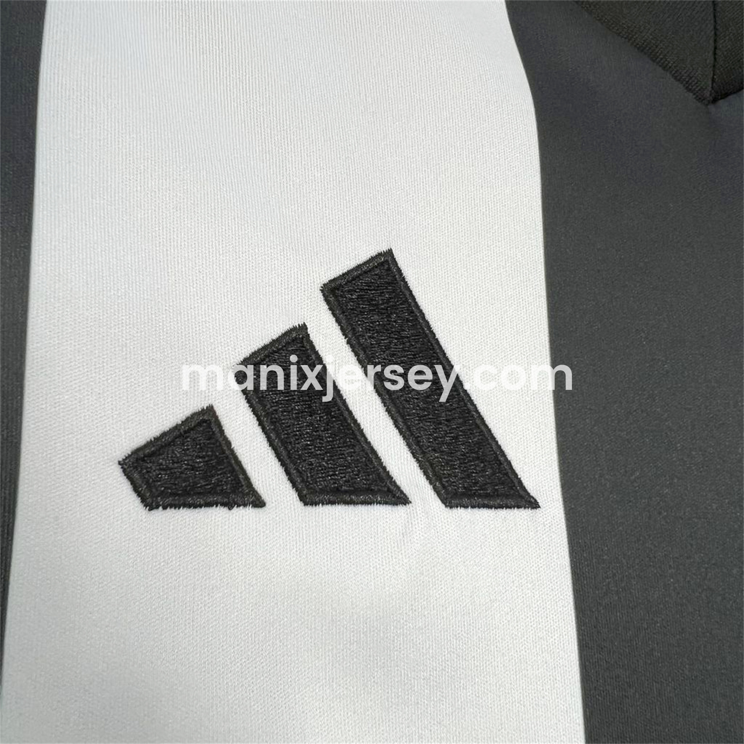 ManixJersey.com | Newcastle United 2025 CARABAO CUP FINAL Home Jersey - Fans Version -Customize Name, Number and Patch | Worldwide Shipping