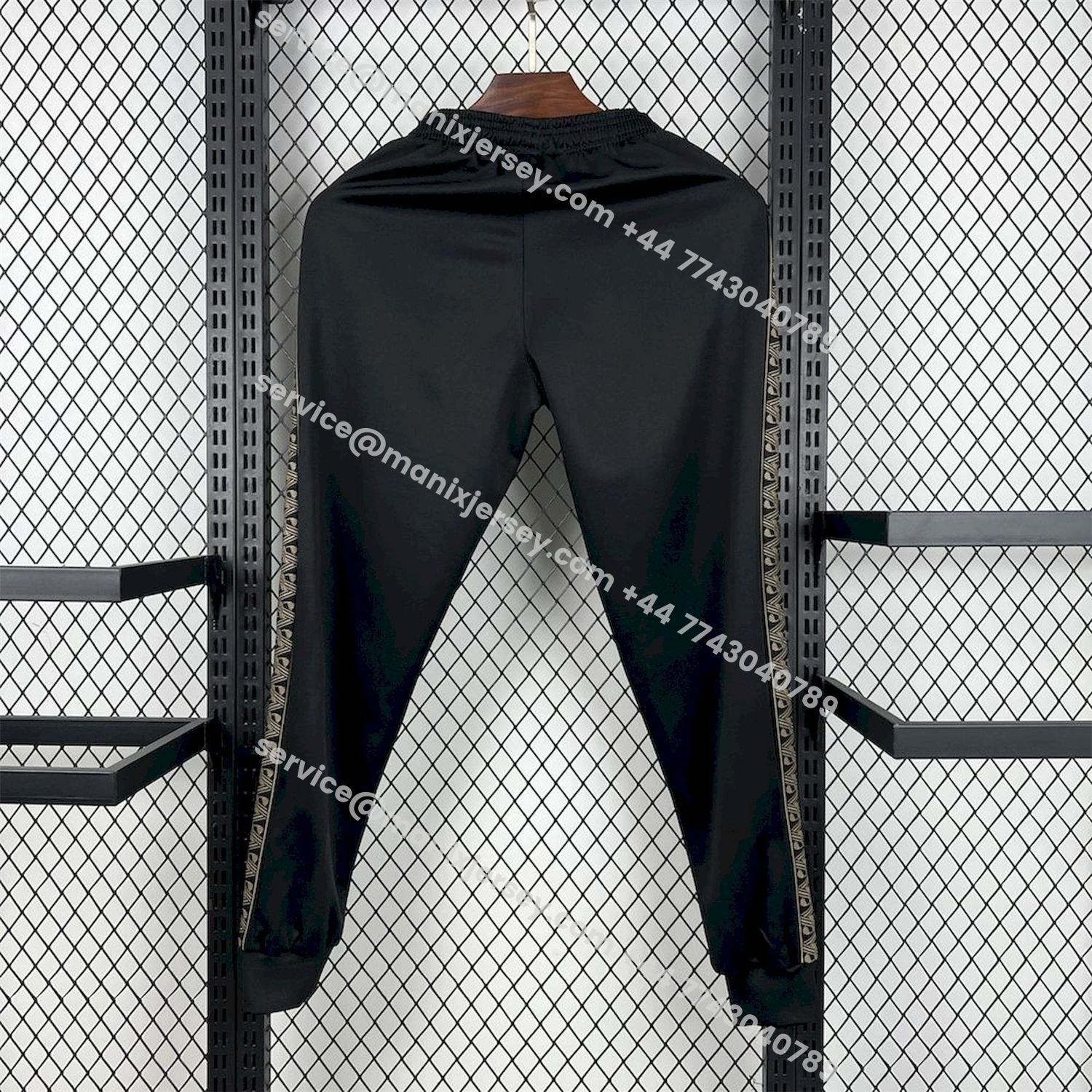 ManixJersey.com | Portugal 25-26 Eusebio Special Windbreaker Training Set - Black White Top and Pants -Customize Name, Number and Patch | Worldwide Shipping