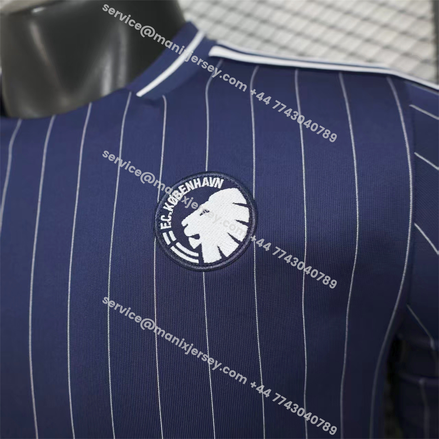 ManixJersey.com | Newcastle United 25-26 Icon Range Travel Special Edition Deep Blue Jersey - Player Version -Customize Name, Number and Patch | Worldwide Shipping