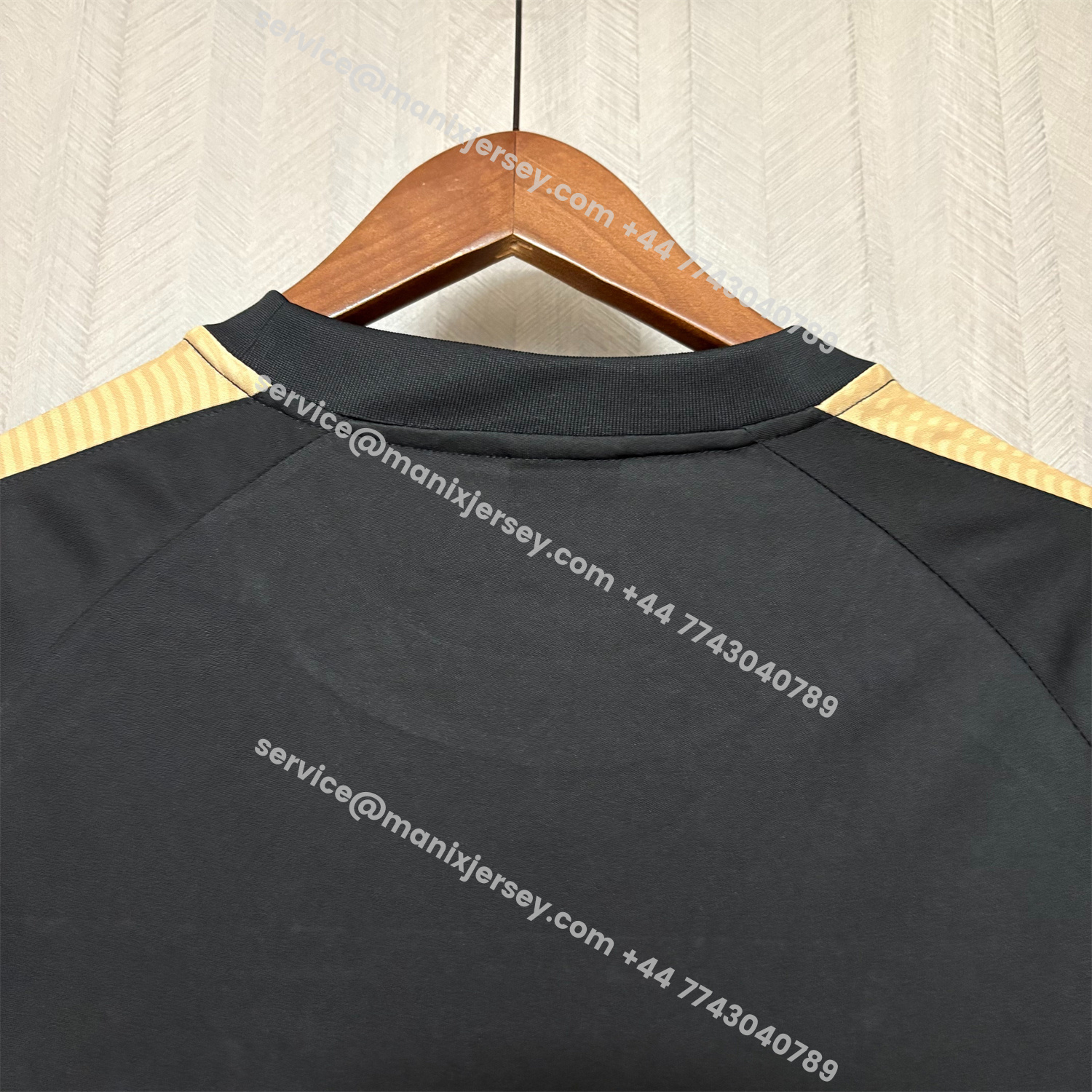 ManixJersey.com | Vasco da Gama 25-26 Black Training Jersey - Fans Version -Customize Name, Number and Patch | Worldwide Shipping