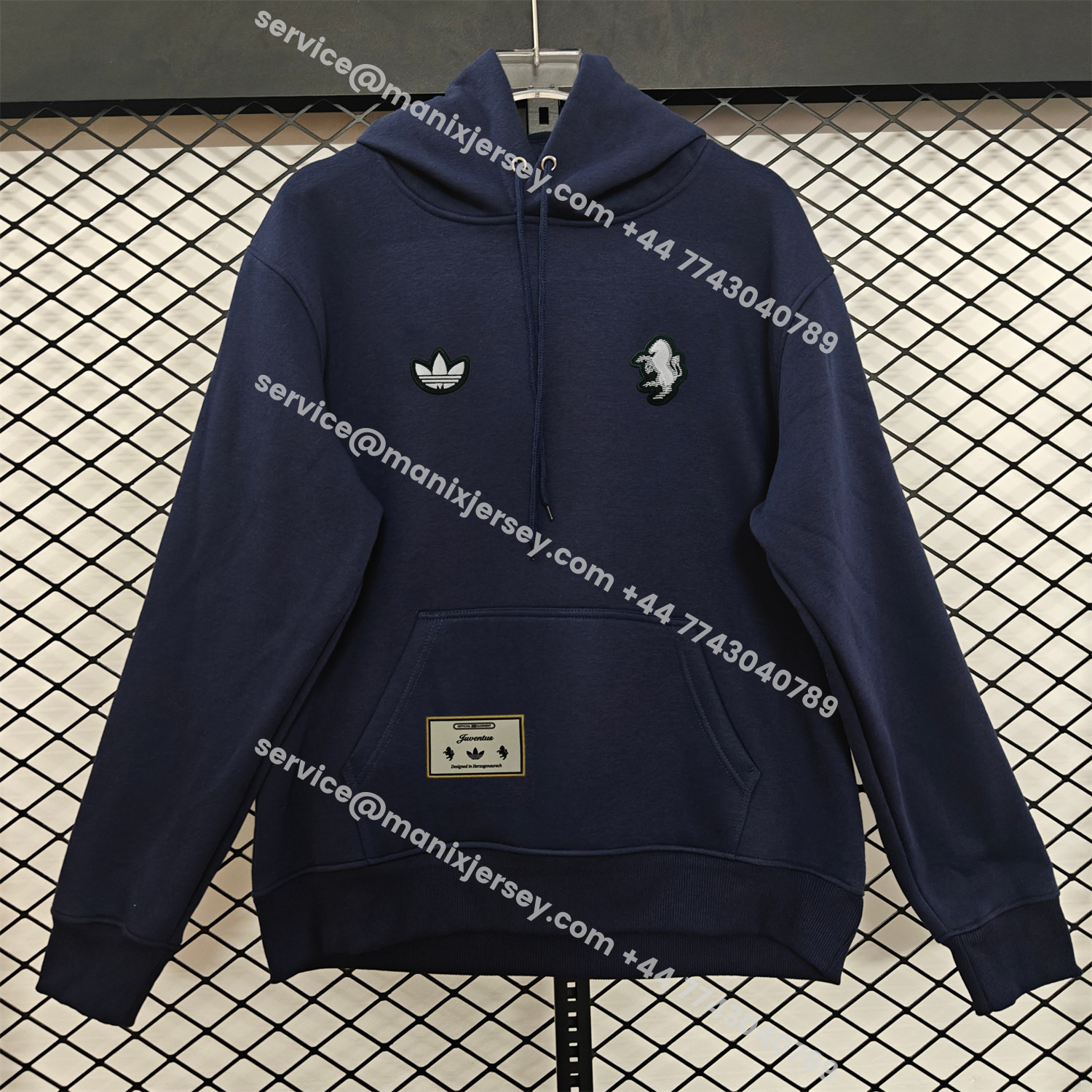 ManixJersey.com | Juventus 25-26 Originals Terrace Icon Unisex Pullover Hoodie -Customize Name, Number and Patch | Worldwide Shipping