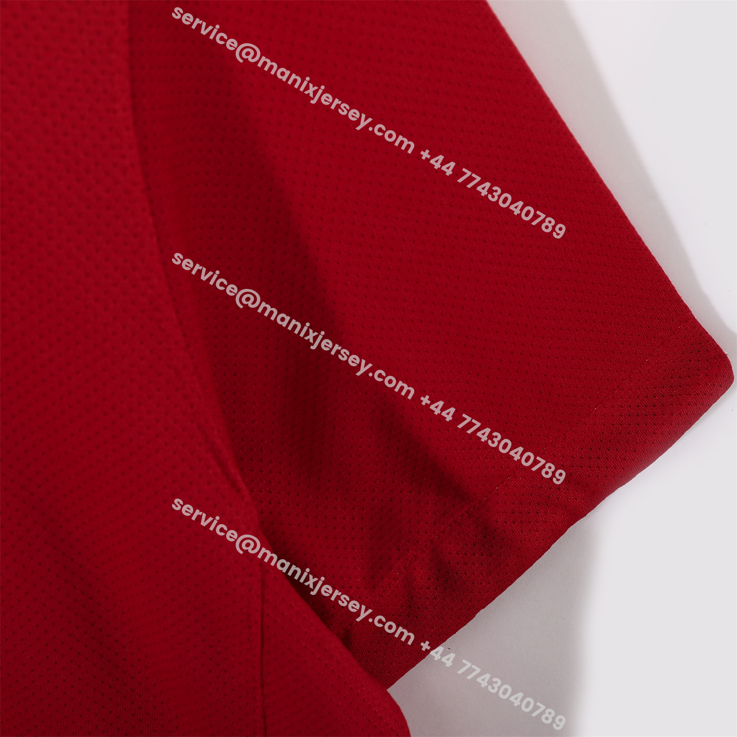 ManixJersey.com | Retro Manchester United 2011-12 Home Jersey -Customize Name, Number and Patch | Worldwide Shipping