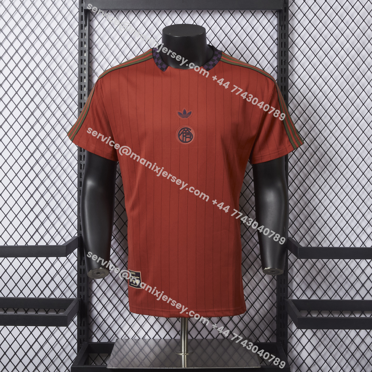 ManixJersey.com | Bayern Munich 25-26 Trefoil Red Travel Jersey - Player Version -Customize Name, Number and Patch | Worldwide Shipping