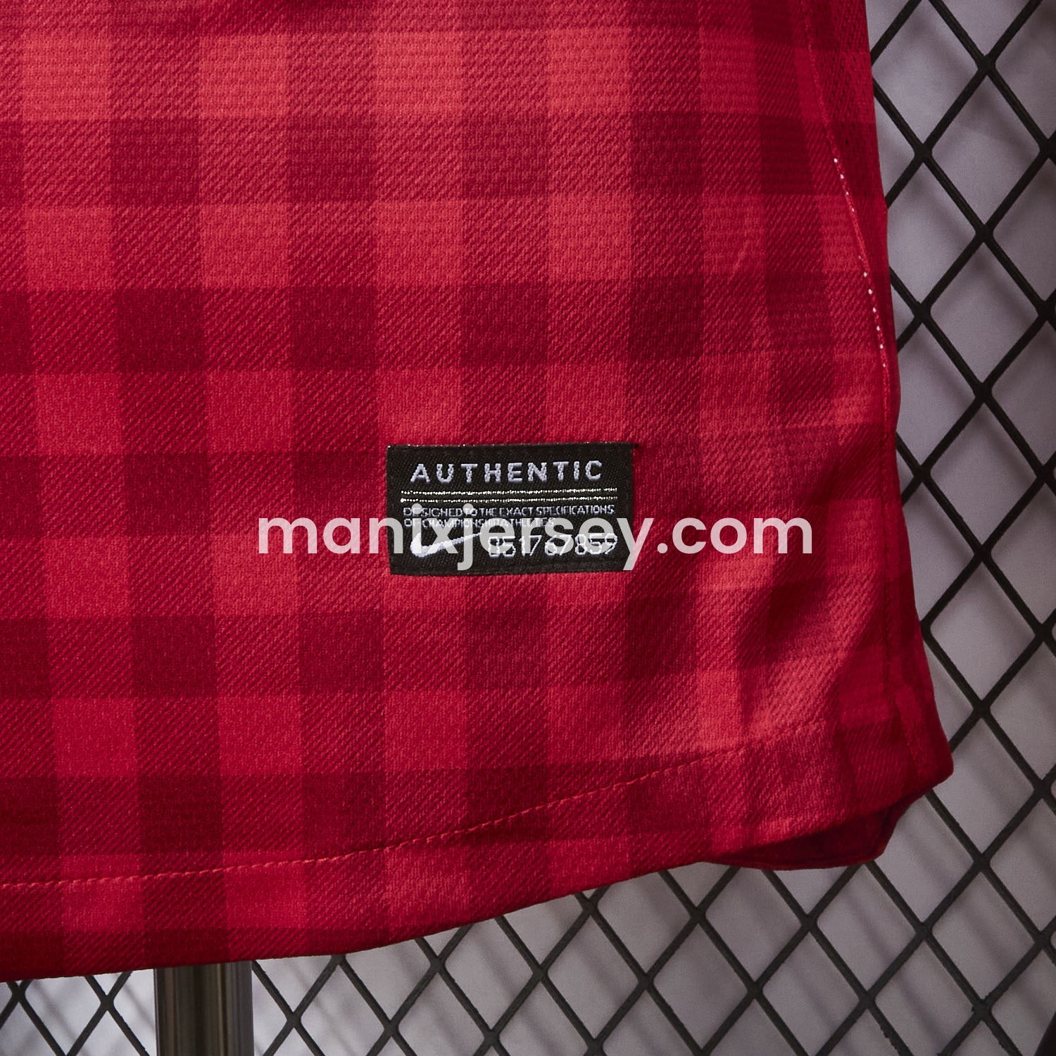 ManixJersey.com | Retro Manchester United 2012-13 Home Long Sleeve Jersey - Player Version -Customize Name, Number and Patch | Worldwide Shipping