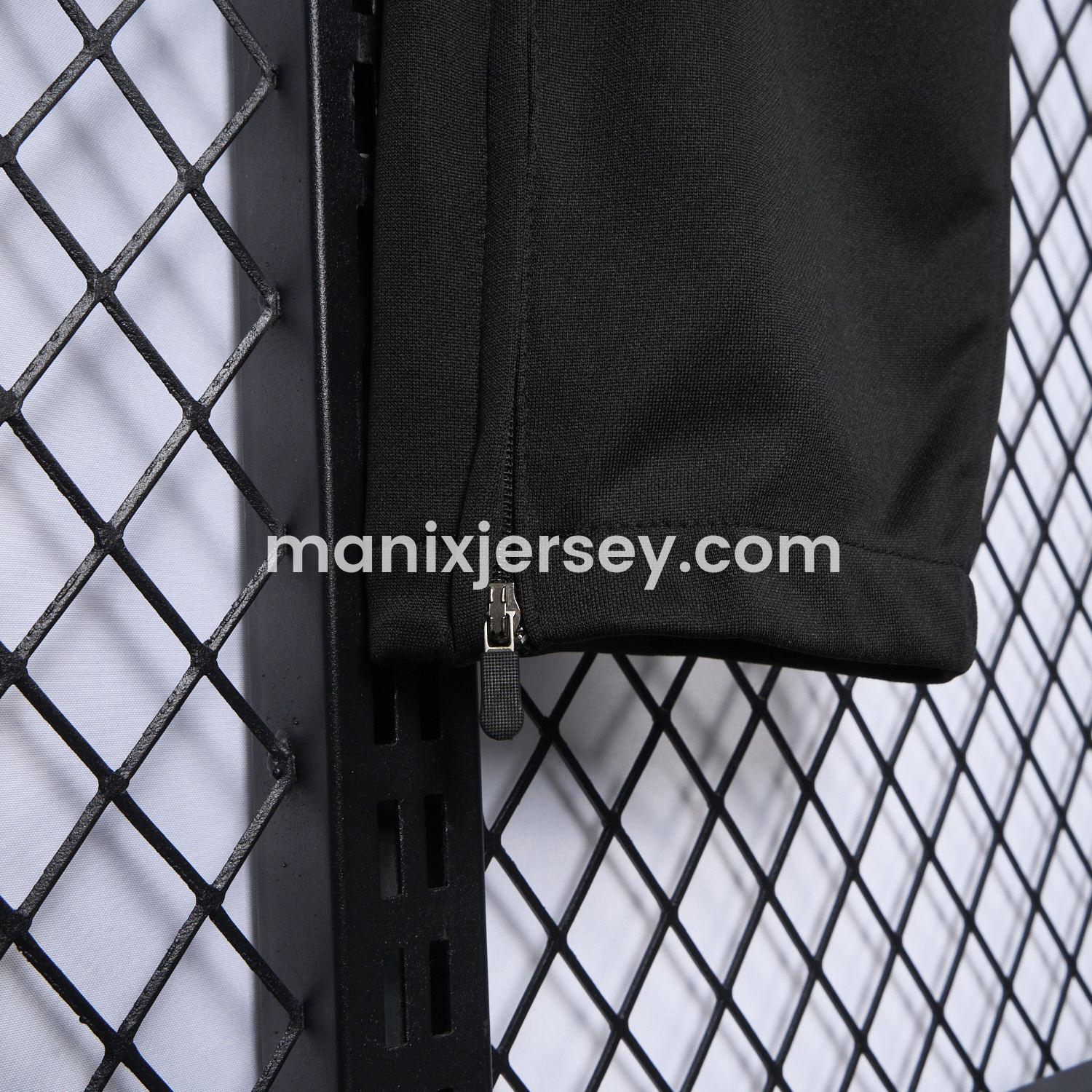 ManixJersey.com | Olympique Lyonnais Lyon 24-25 Black Training Pants - Player Version -Customize Name, Number and Patch | Worldwide Shipping