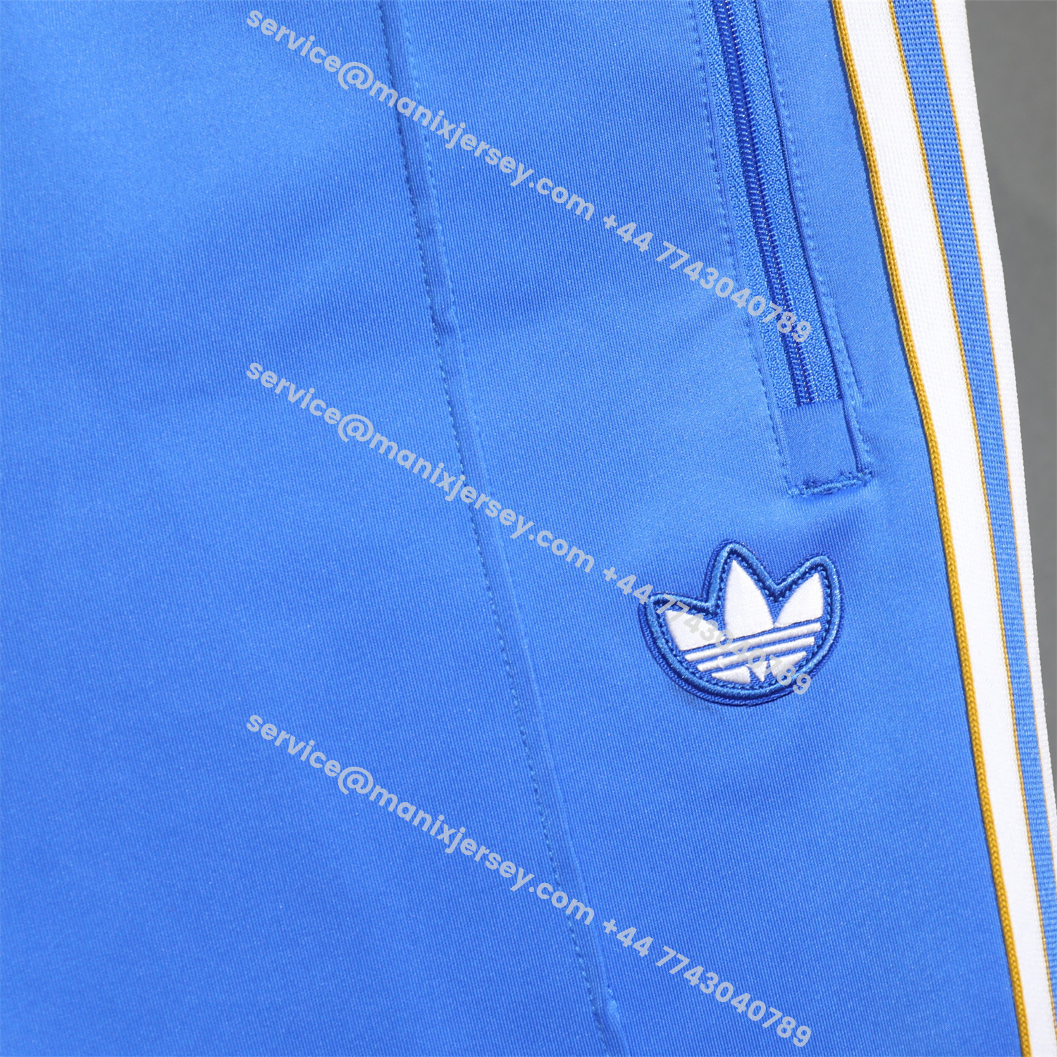 ManixJersey.com | Real Madrid 25-26 Pure Color Training Set - Blue Top and Blue Pants -Customize Name, Number and Patch | Worldwide Shipping