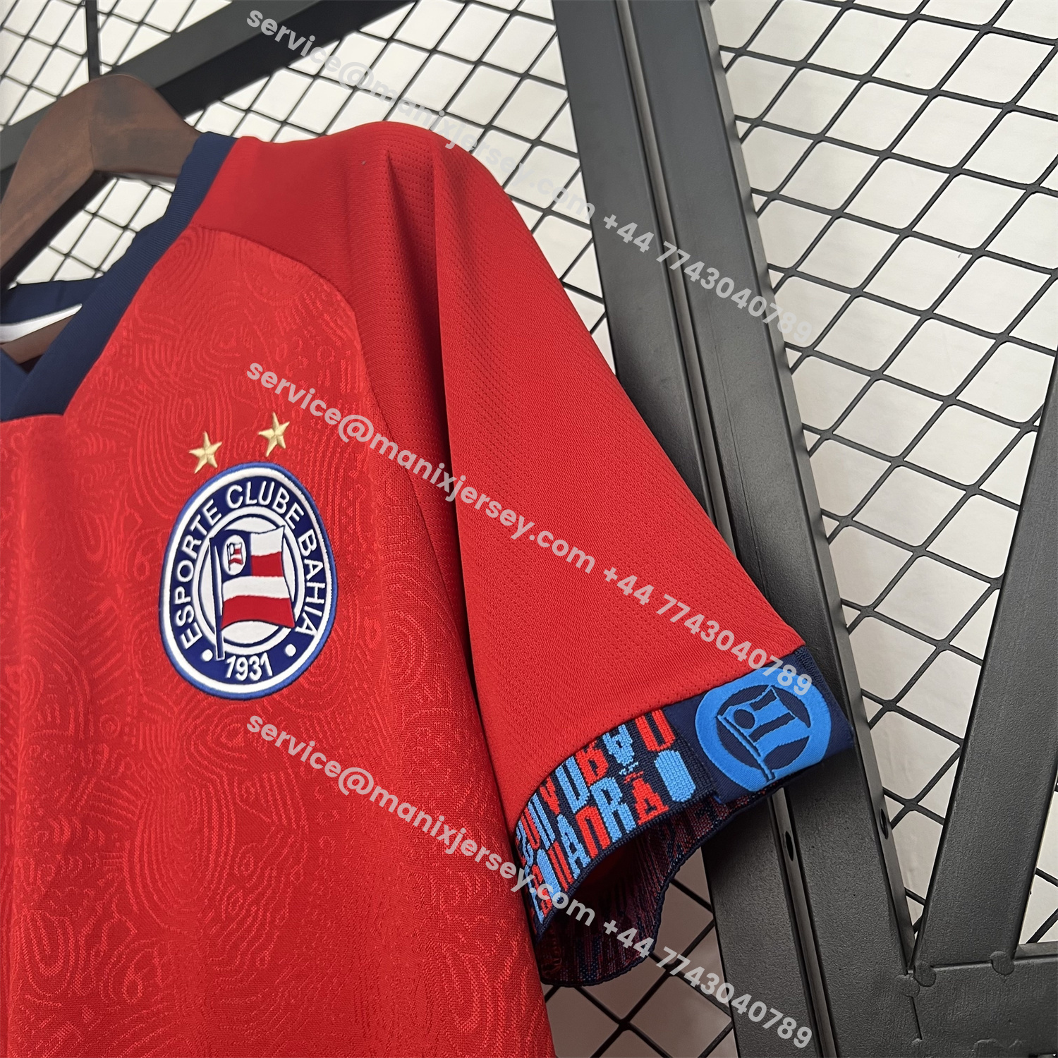 ManixJersey.com | Bahia 25-26 Goalkeeper Red Jersey - Fans Version -Customize Name, Number and Patch | Worldwide Shipping
