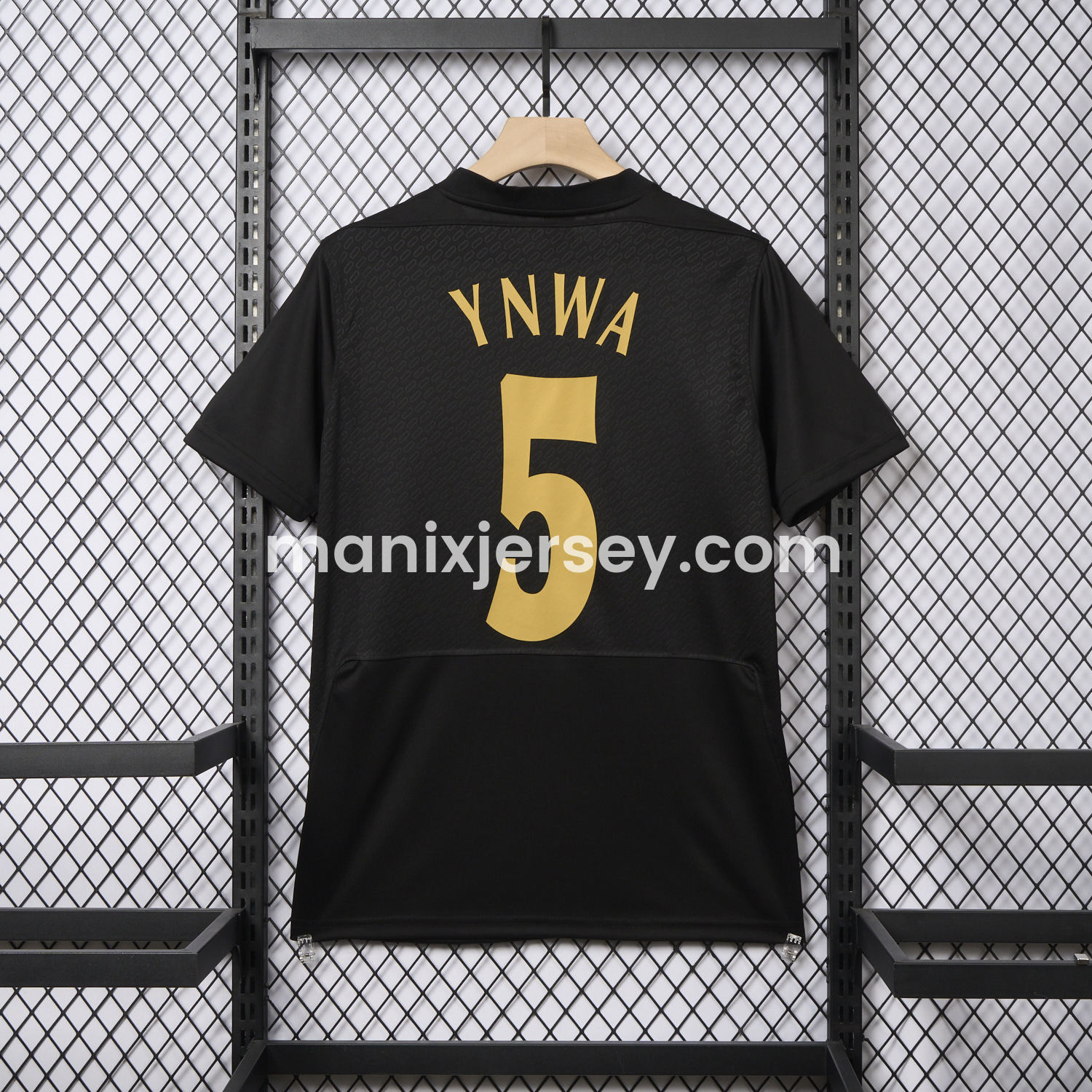 ManixJersey.com | Liver.pool 25-26 Istanbul 2005 Anniversary Black Jersey - Fans Version -Customize Name, Number and Patch | Worldwide Shipping