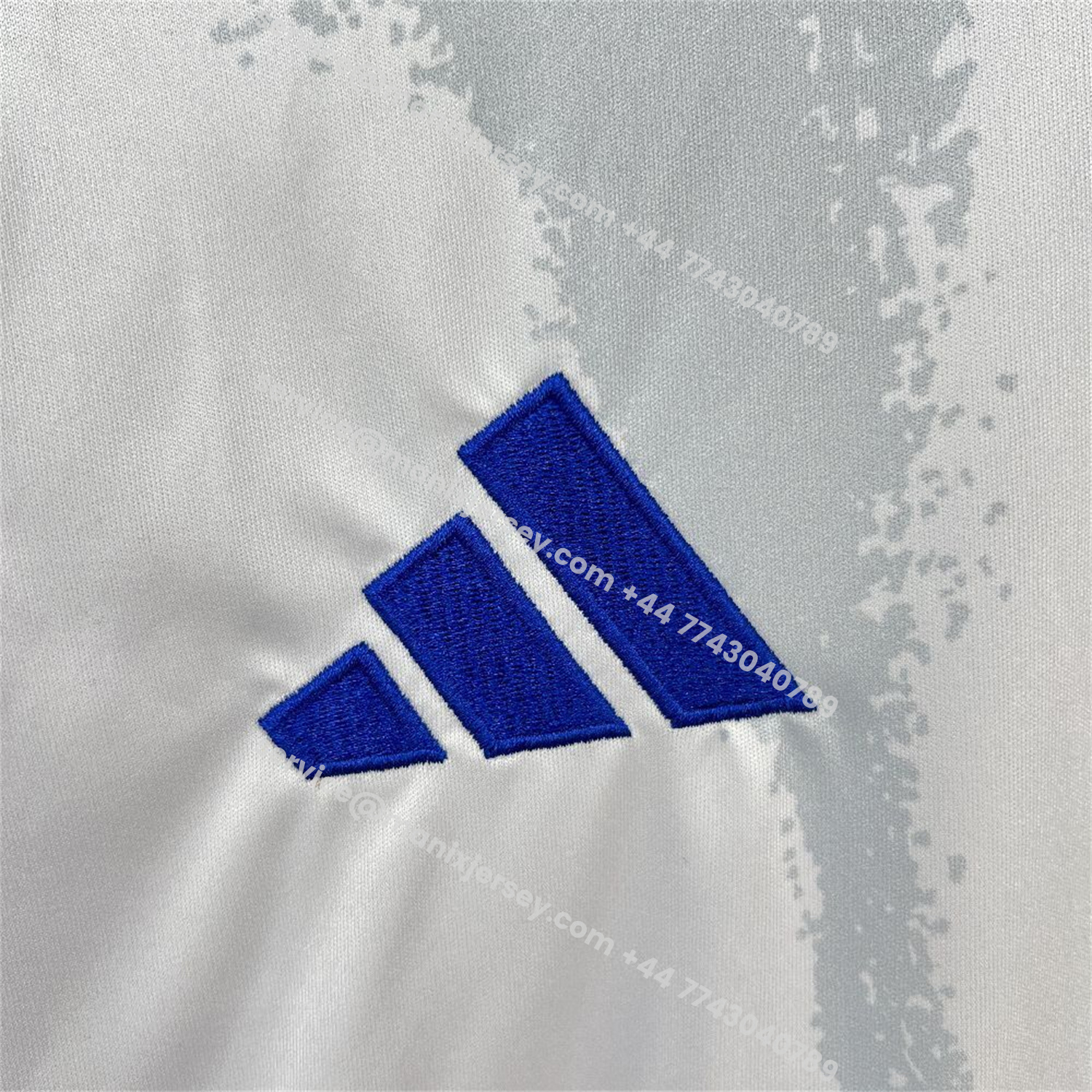 ManixJersey.com | Como 25-26 Away Jersey - Fans Version -Customize Name, Number and Patch | Worldwide Shipping