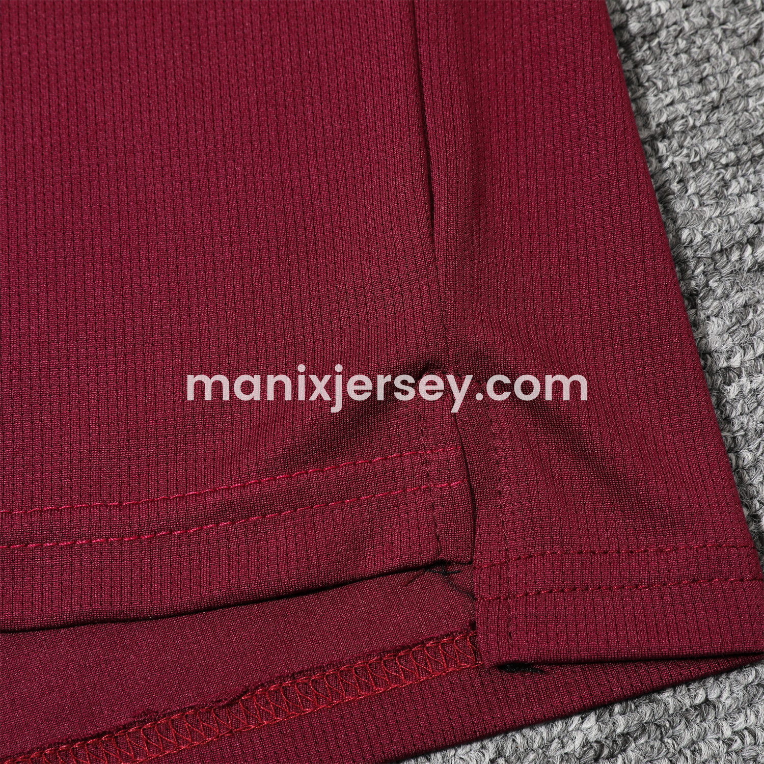 ManixJersey.com | Paris Saint-Germain PSG 25-26 POLO Short-Sleeve Training Set - Deep Red Top and Black Pants -Customize Name, Number and Patch | Worldwide Shipping