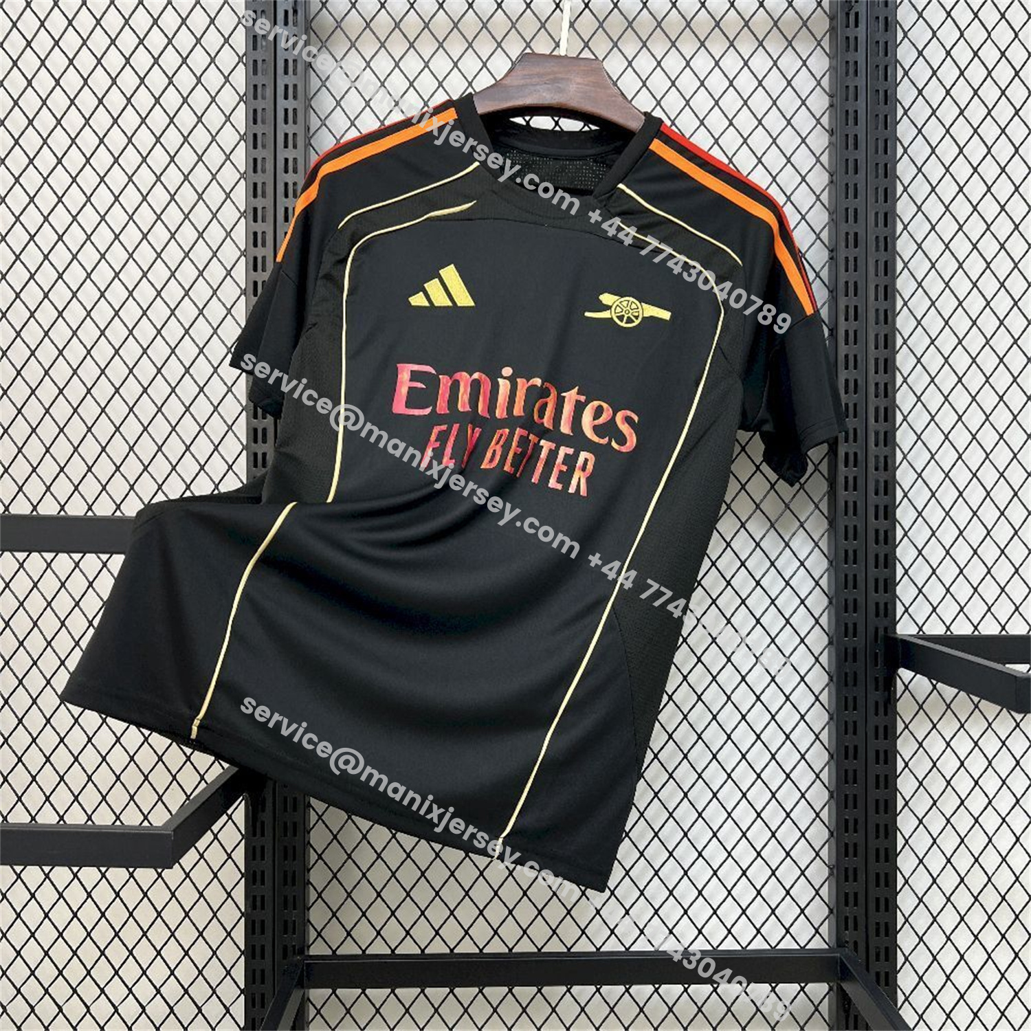 ManixJersey.com | Arsenal 25-26 Gold Lines Black Training Jersey - Fans Version -Customize Name, Number and Patch | Worldwide Shipping