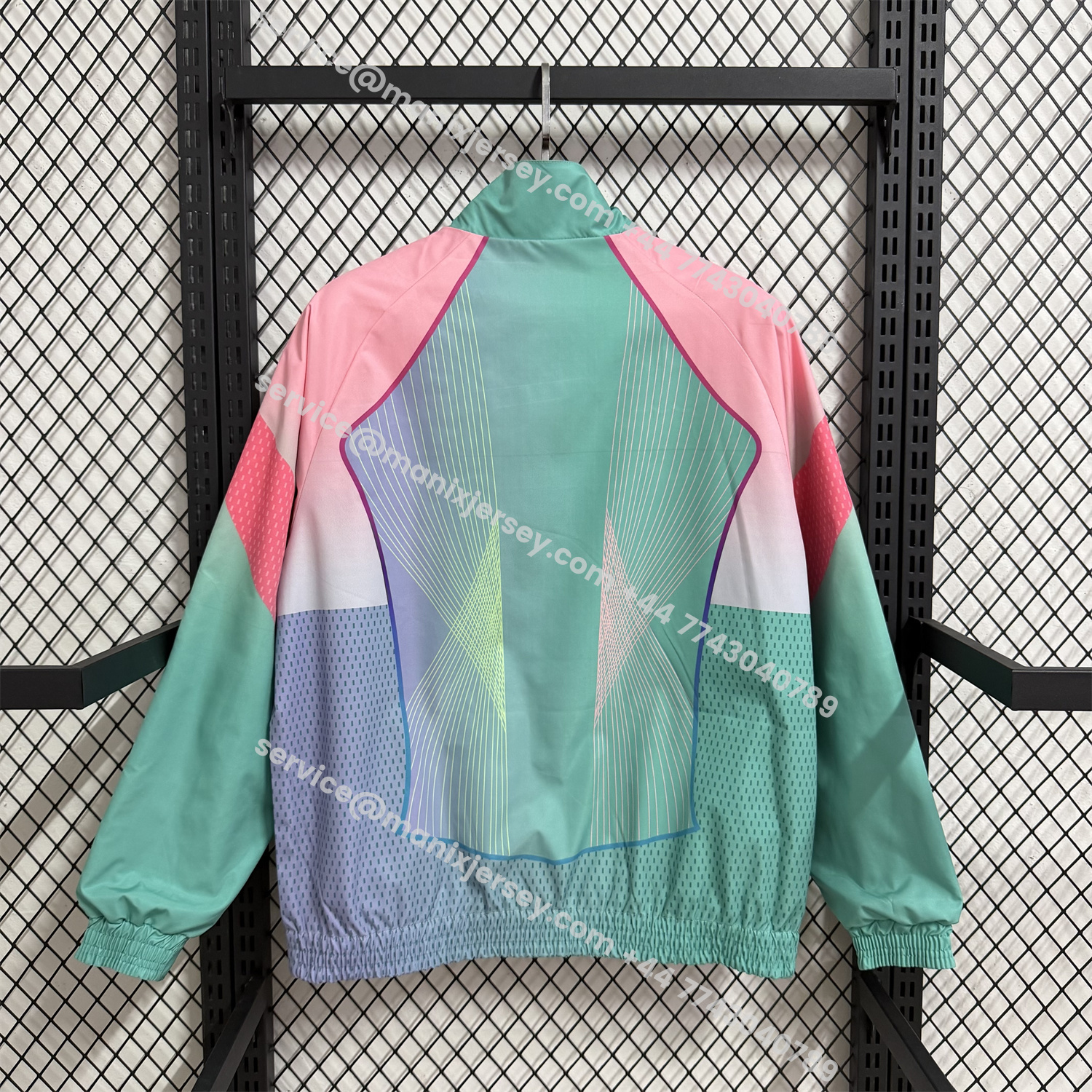 ManixJersey.com | Barcelona 25-26 Double Sided Reversible Windbreaker - Green & Pink -Customize Name, Number and Patch | Worldwide Shipping