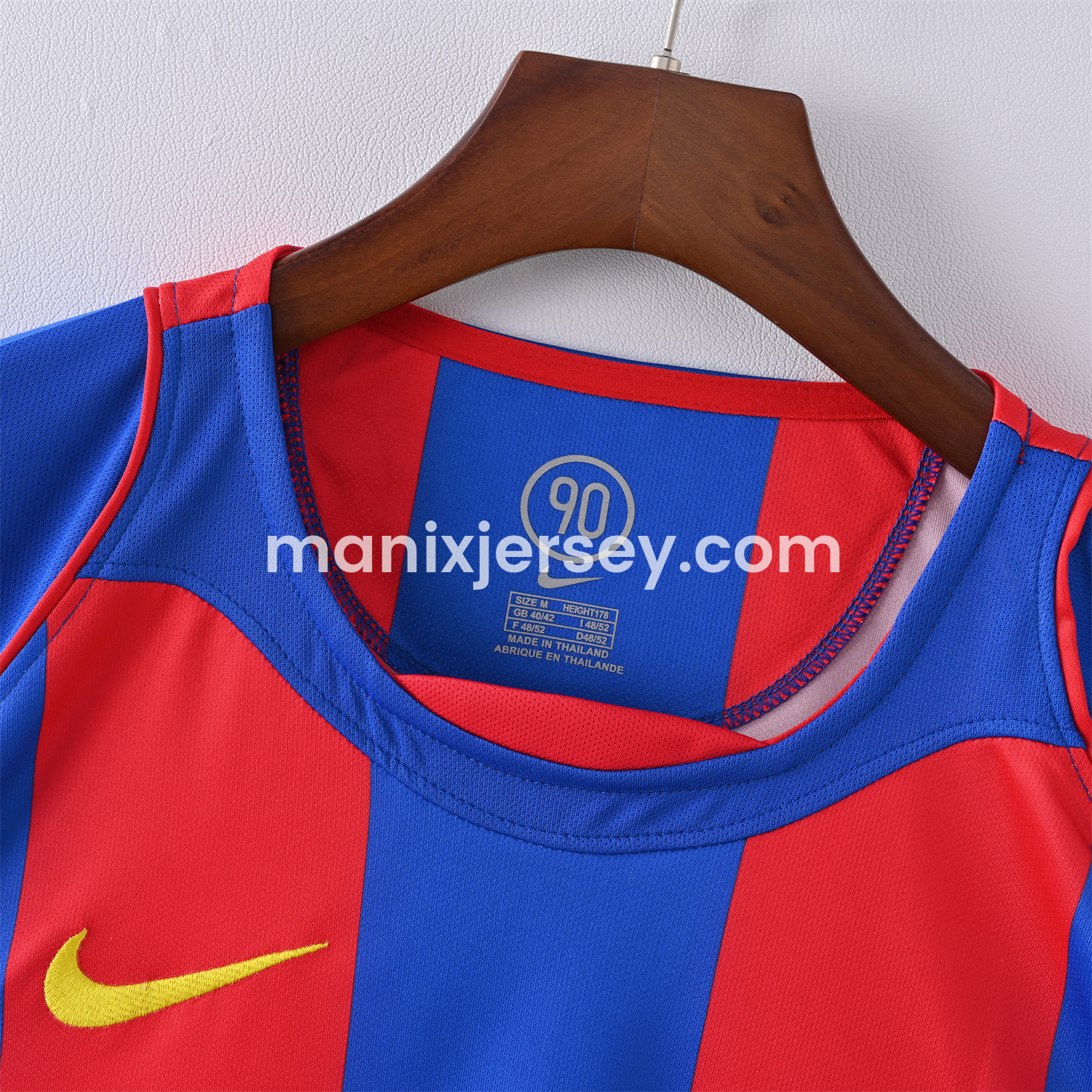 ManixJersey.com | Retro Barcelona 04-05 Home Jersey -Customize Name, Number and Patch | Worldwide Shipping