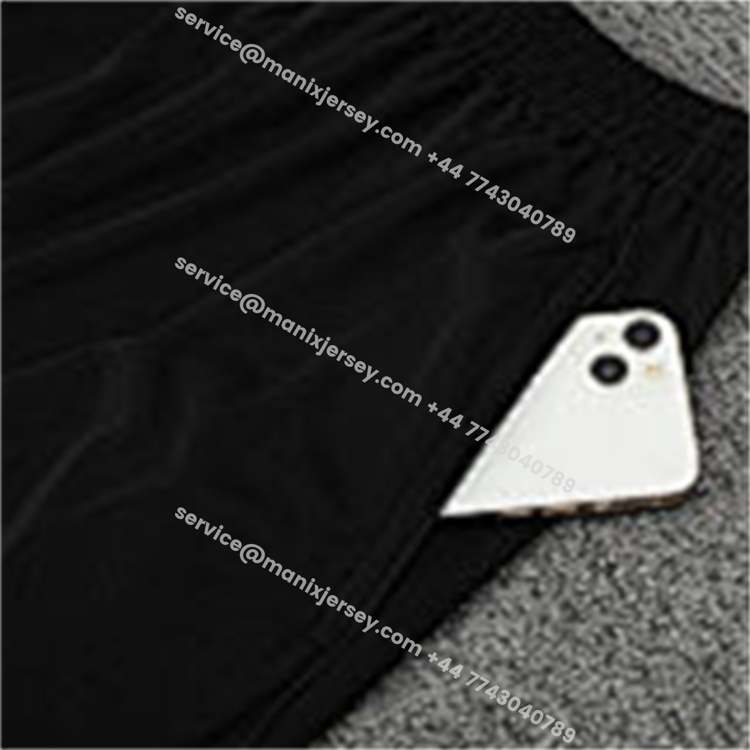 ManixJersey.com | Manchester United 25-26 Short-Sleeve Training Set - Yellow Lines Black Top & Black Shorts -Customize Name, Number and Patch | Worldwide Shipping