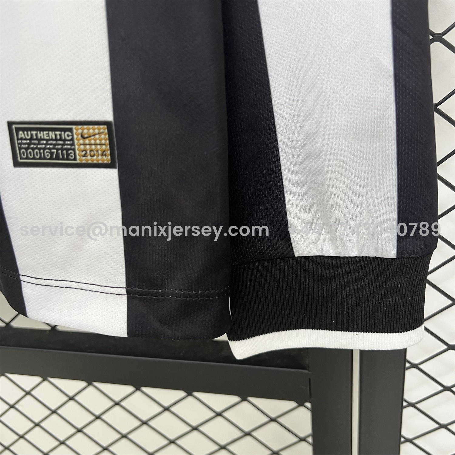 ManixJersey.com | Retro Juventus 2014-15 Home Long Sleeves Jersey -Customize Name, Number and Patch | Worldwide Shipping