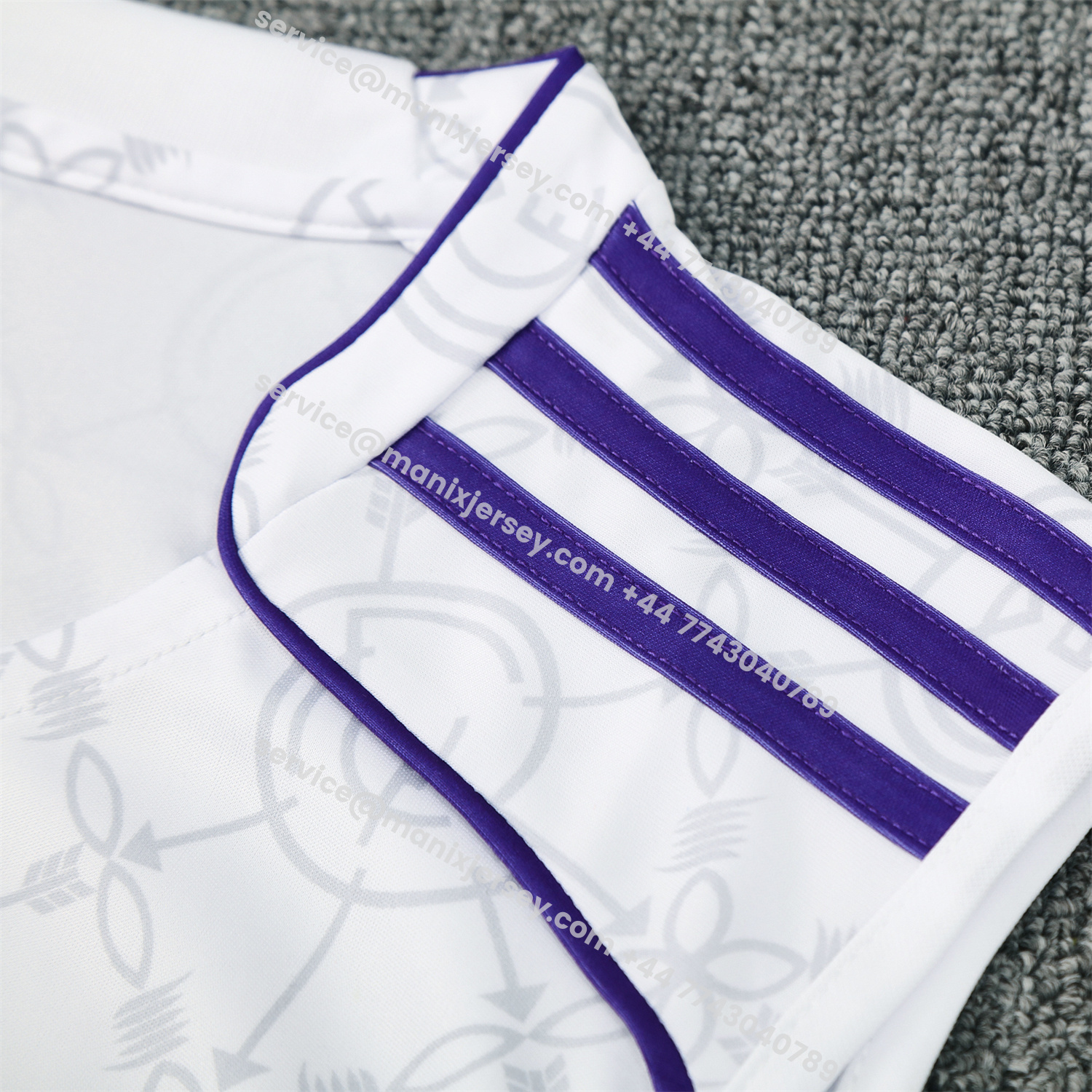 ManixJersey.com | Real Madrid 25-26 Vest Training Set - Blue Edge White Vest & Black Shorts -Customize Name, Number and Patch | Worldwide Shipping