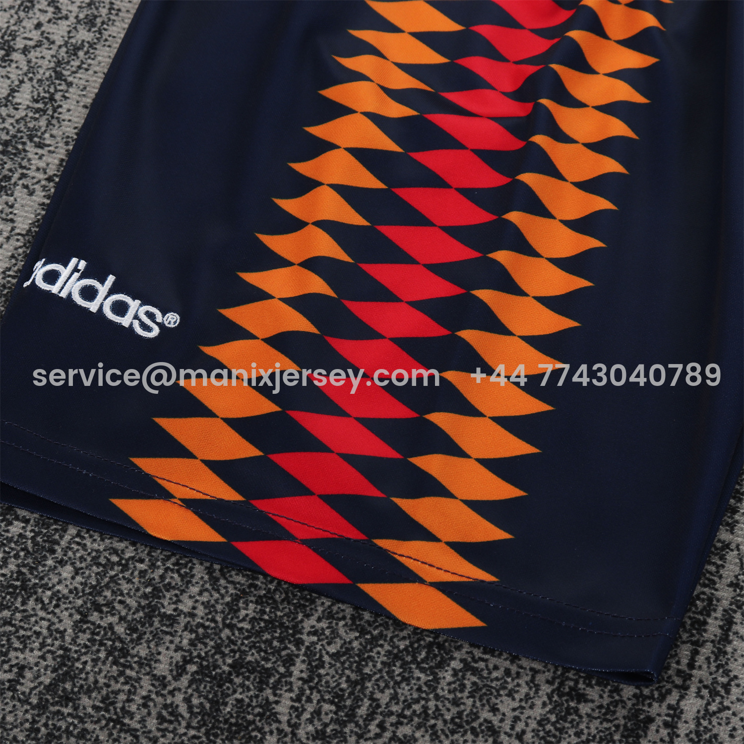 ManixJersey.com | Retro Spain 1994 Home Kids Kit -Customize Name, Number and Patch | Worldwide Shipping
