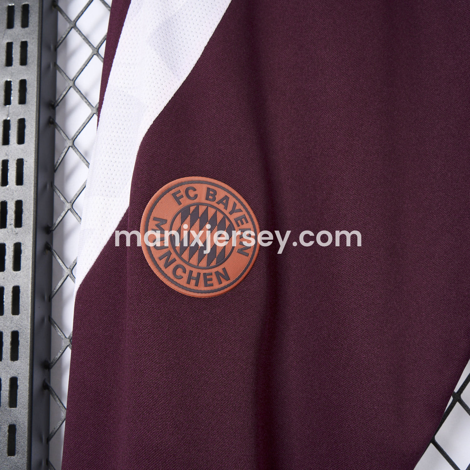 ManixJersey.com | Bayern Munich 24-25 Burgundy Training Pants - Player Version -Customize Name, Number and Patch | Worldwide Shipping