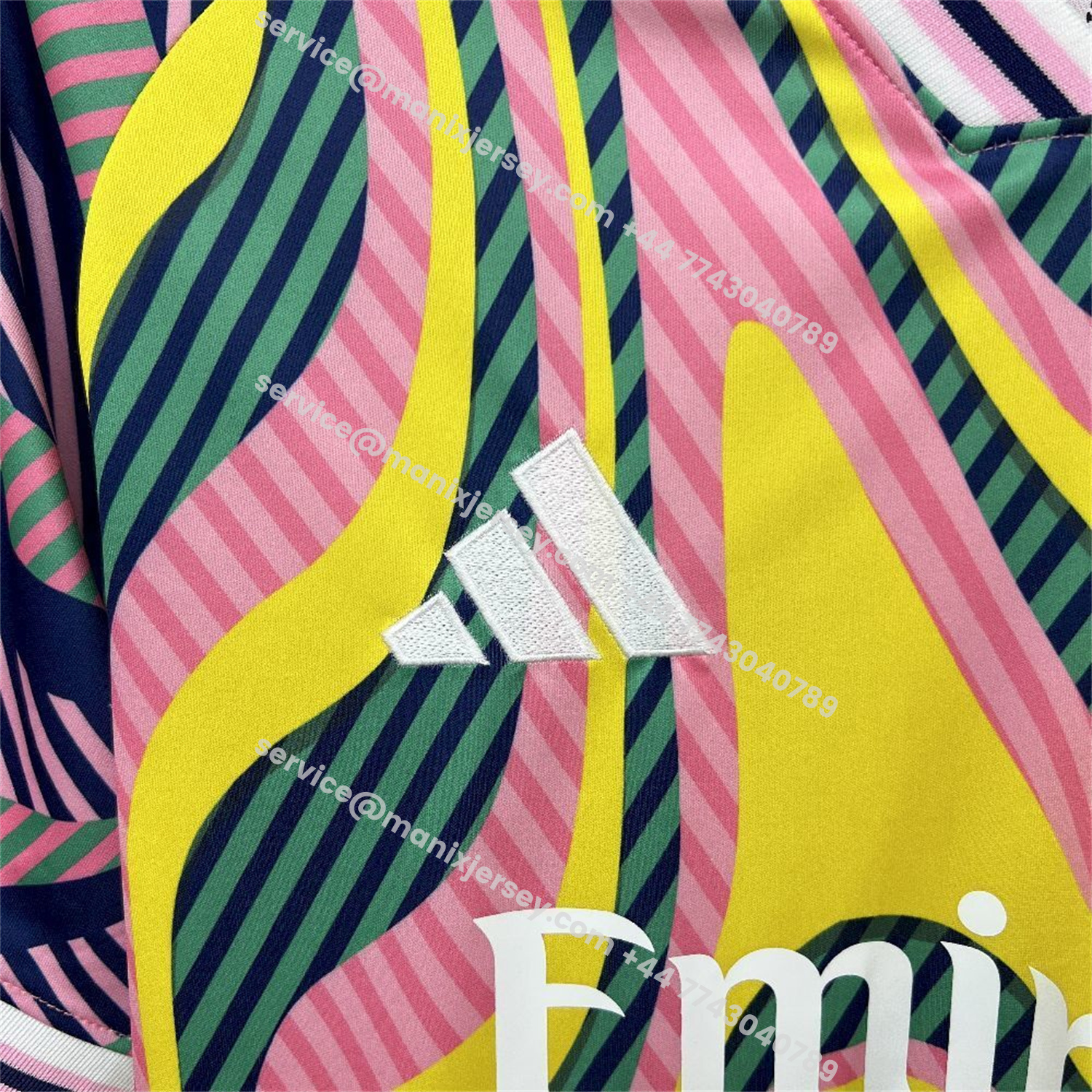 ManixJersey.com | Real Madrid 25-26 Iridescent Colors Pre-Match Training Jersey - Fans Version -Customize Name, Number and Patch | Worldwide Shipping