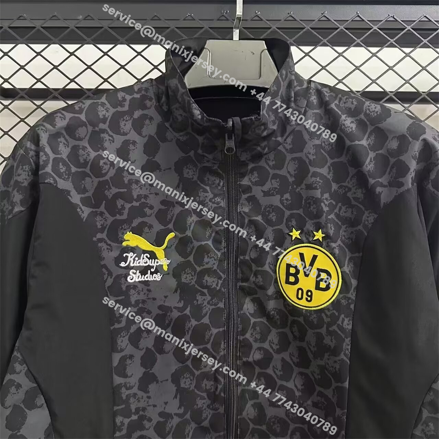 ManixJersey.com | Dortmund 25-26 Black and Gray Double-Sided Training Windbreaker Jacket -Customize Name, Number and Patch | Worldwide Shipping