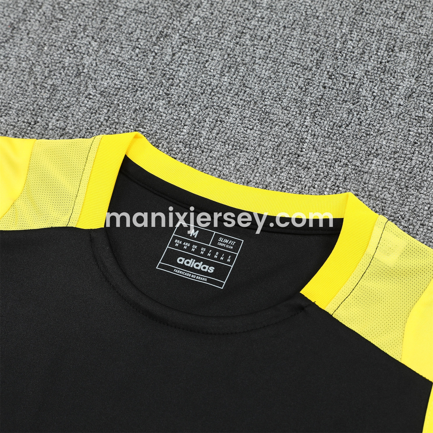 ManixJersey.com | Atletico Mineiro 25-26 Vest Training Set - Black Vest With Black Shorts -Customize Name, Number and Patch | Worldwide Shipping