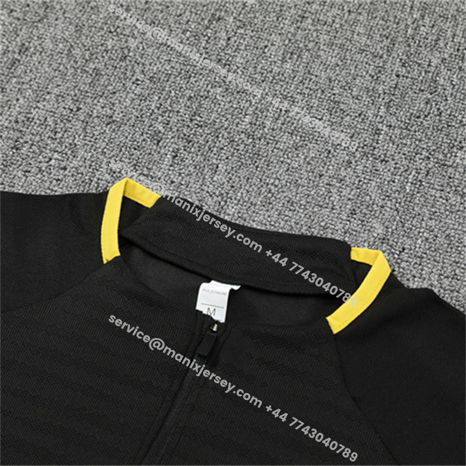 ManixJersey.com | Manchester United 25-26 Long Sleeve Training Set - Black Top & Black Pants -Customize Name, Number and Patch | Worldwide Shipping