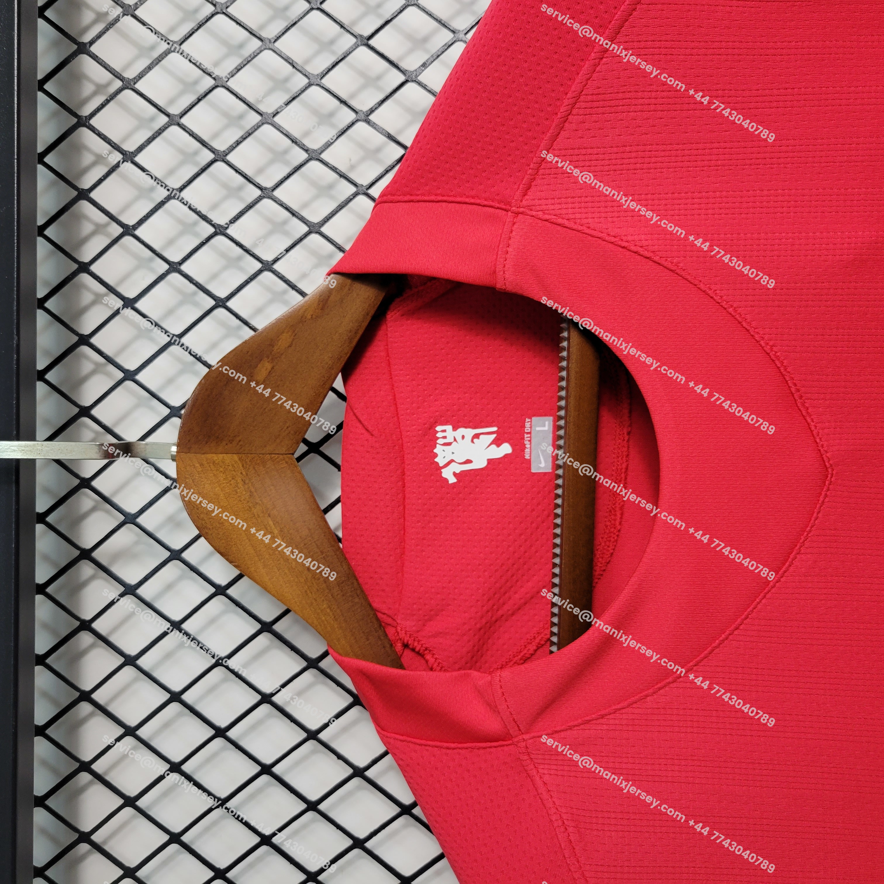 ManixJersey.com | Retro Manchester United 08-09 Home Long Sleeve Jersey -Customize Name, Number and Patch | Worldwide Shipping