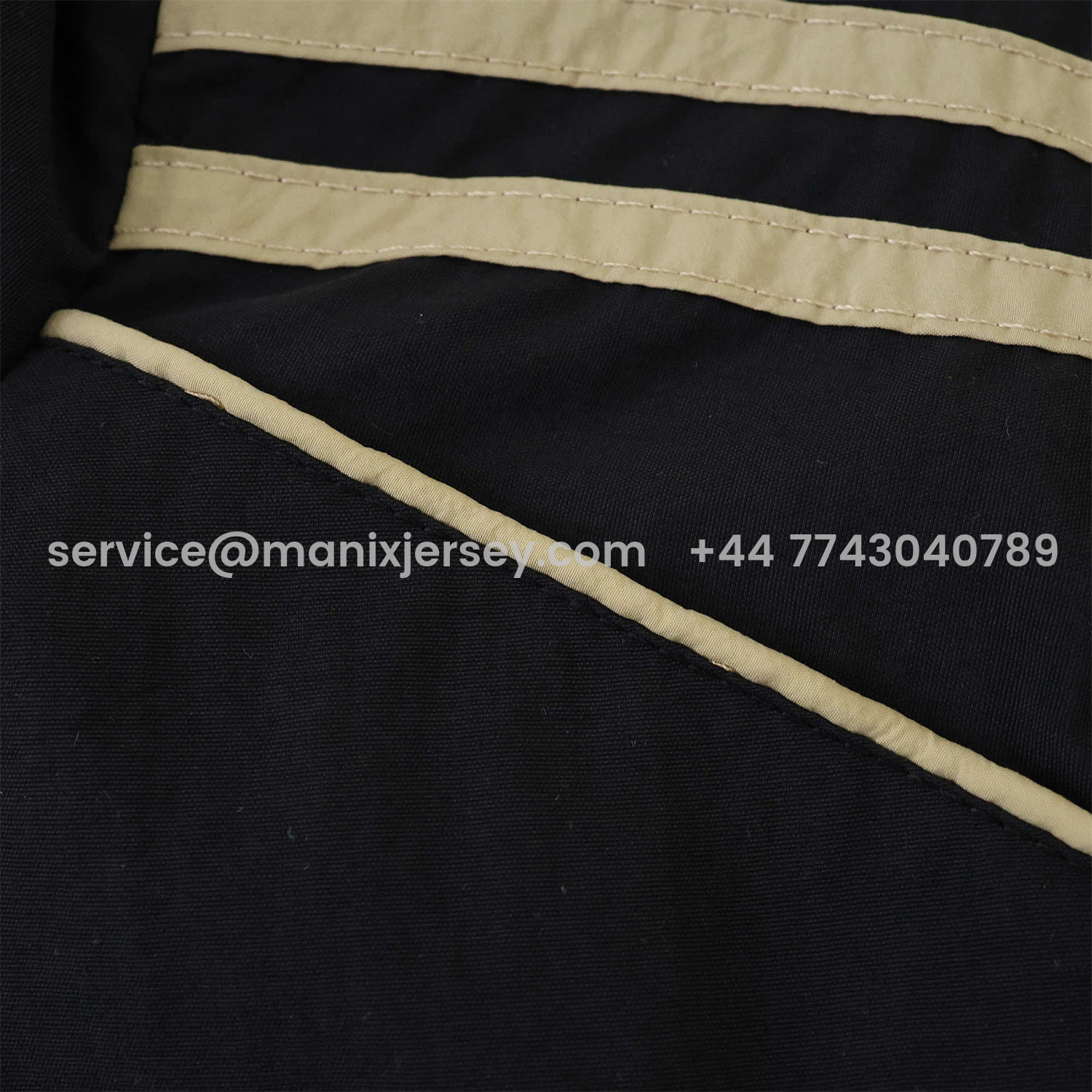 ManixJersey.com | Liver.pool 25-26 Throwback Windbreaker Jacket - Black -Customize Name, Number and Patch | Worldwide Shipping