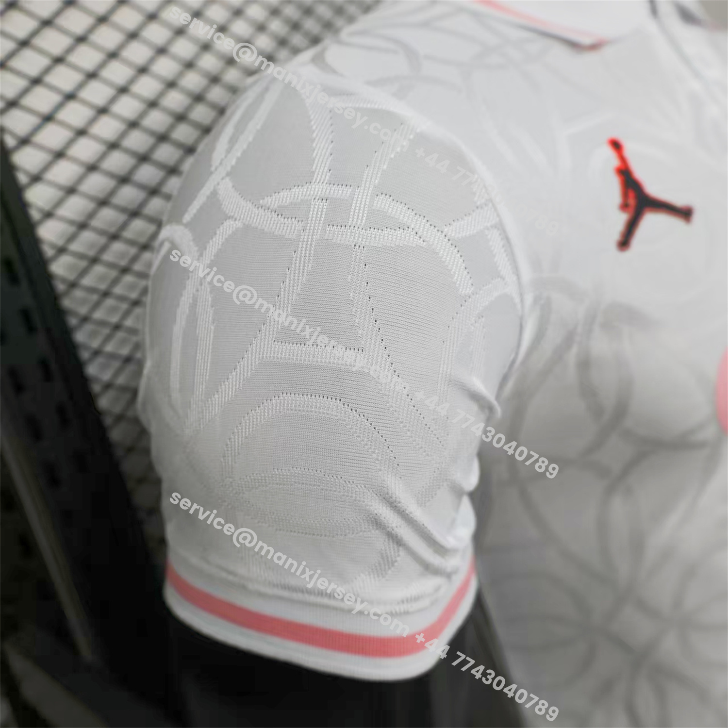 ManixJersey.com | Paris Saint-Germain PSG 25-26 White And Pink Pre-Match Training Jersey - Player Version -Customize Name, Number and Patch | Worldwide Shipping