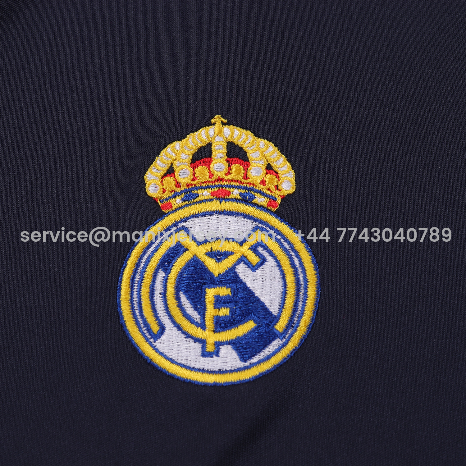 ManixJersey.com | Retro Real Madrid 04-05 Away Kids Kit -Customize Name, Number and Patch | Worldwide Shipping