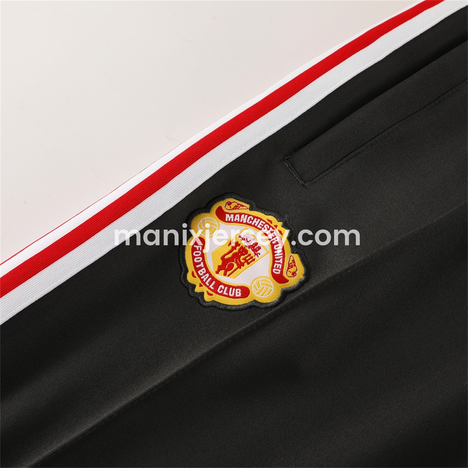 ManixJersey.com | Manchester United 24-25 Throwback Jacket Training Tracksuit - Red Jackets & Grey Pants -Customize Name, Number and Patch | Worldwide Shipping