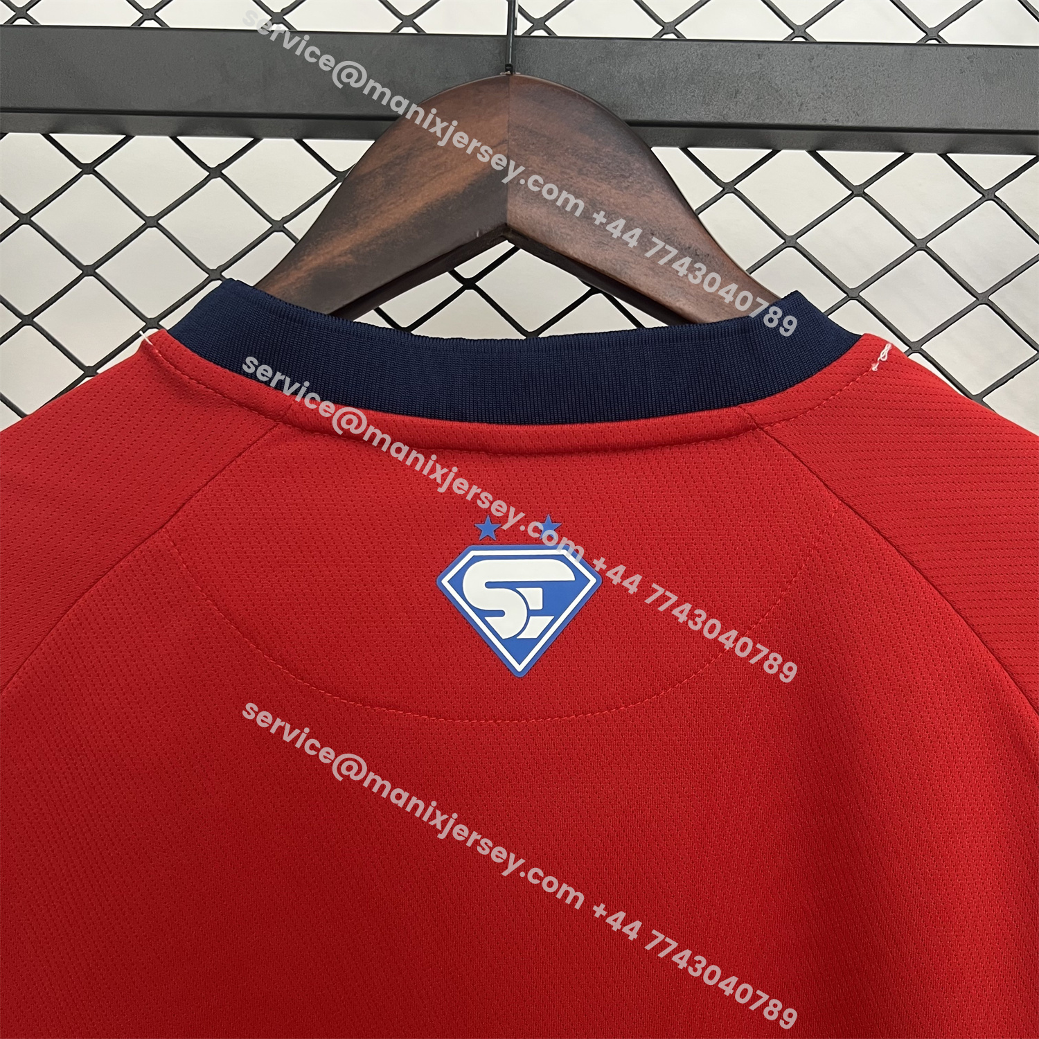 ManixJersey.com | Bahia 25-26 Goalkeeper Red Jersey - Fans Version -Customize Name, Number and Patch | Worldwide Shipping
