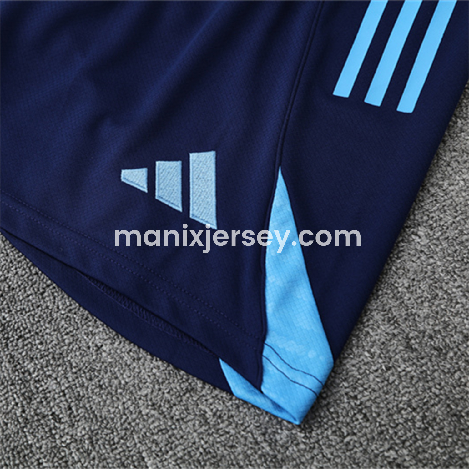ManixJersey.com | Real Madrid 25-26 Pre-Match Kids Short-Sleeve Training Set - Blue-Gray Camouflage Top and Blue Shorts -Customize Name, Number and Patch | Worldwide Shipping